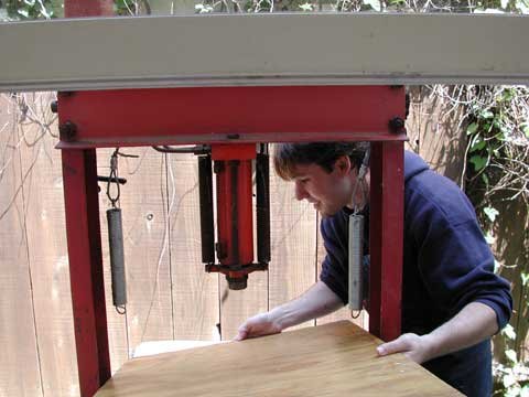 Step 6. Preparing the hydraulic press.	