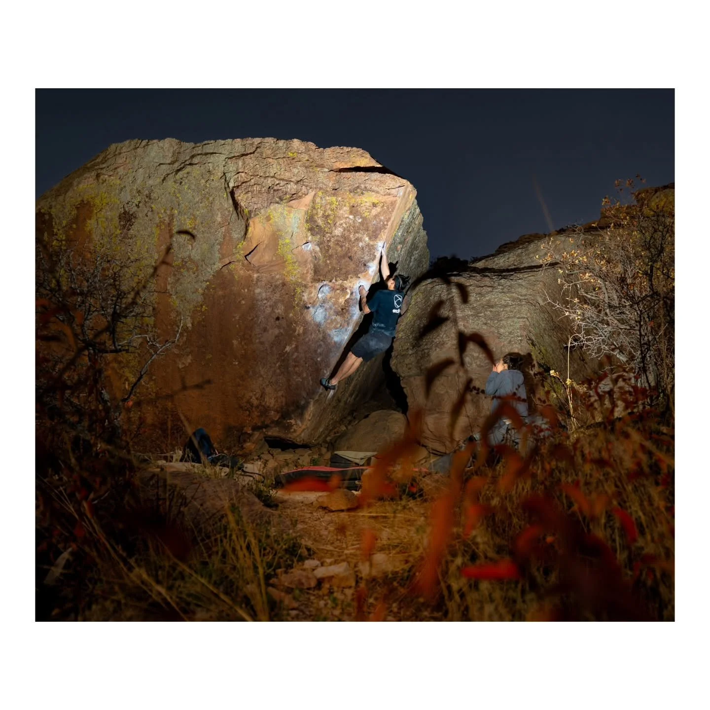 Moon Arete is one of the test pieces of Fort Collins. Not the highest of grades, but this simple but yet elusive boulder is tough to conquer. 

@jiangophet on the mission to do Moon Arete 🌙 &amp; Sitting Moon. 

1,000s of attempts to do 5 total move
