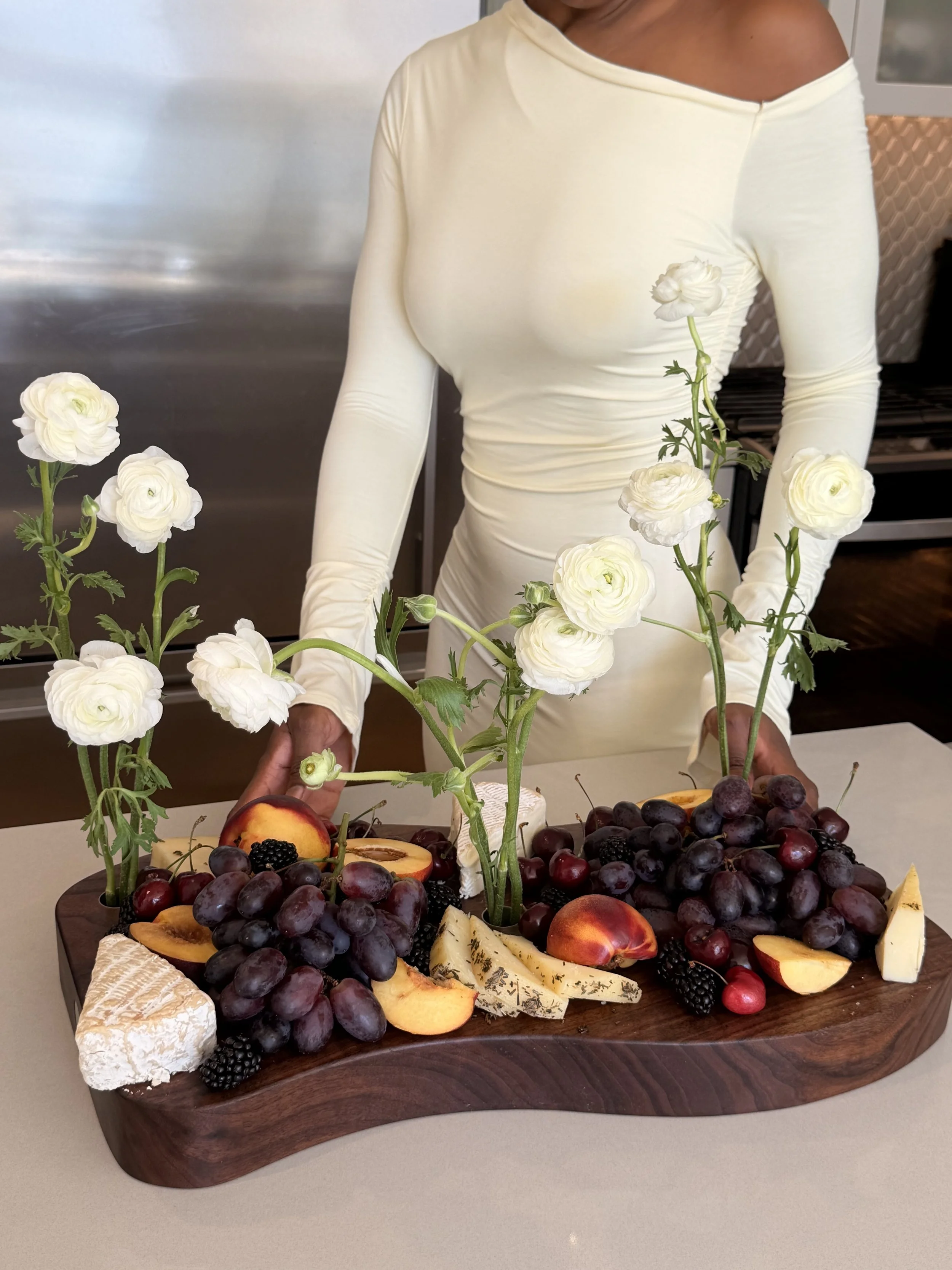 The Flora Serving Board