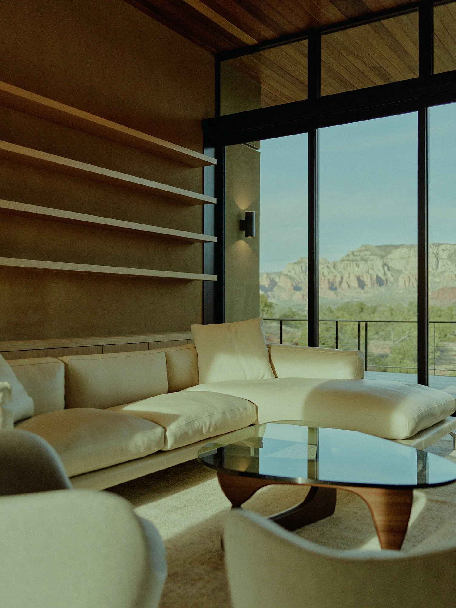 quiet living space sedona arizona minimalist inspo