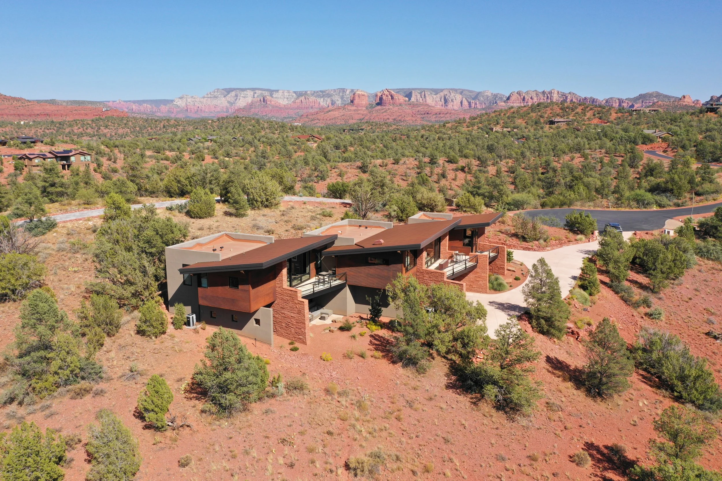 Luxury southwestern private residence, flagstone walls Sedona Mesas