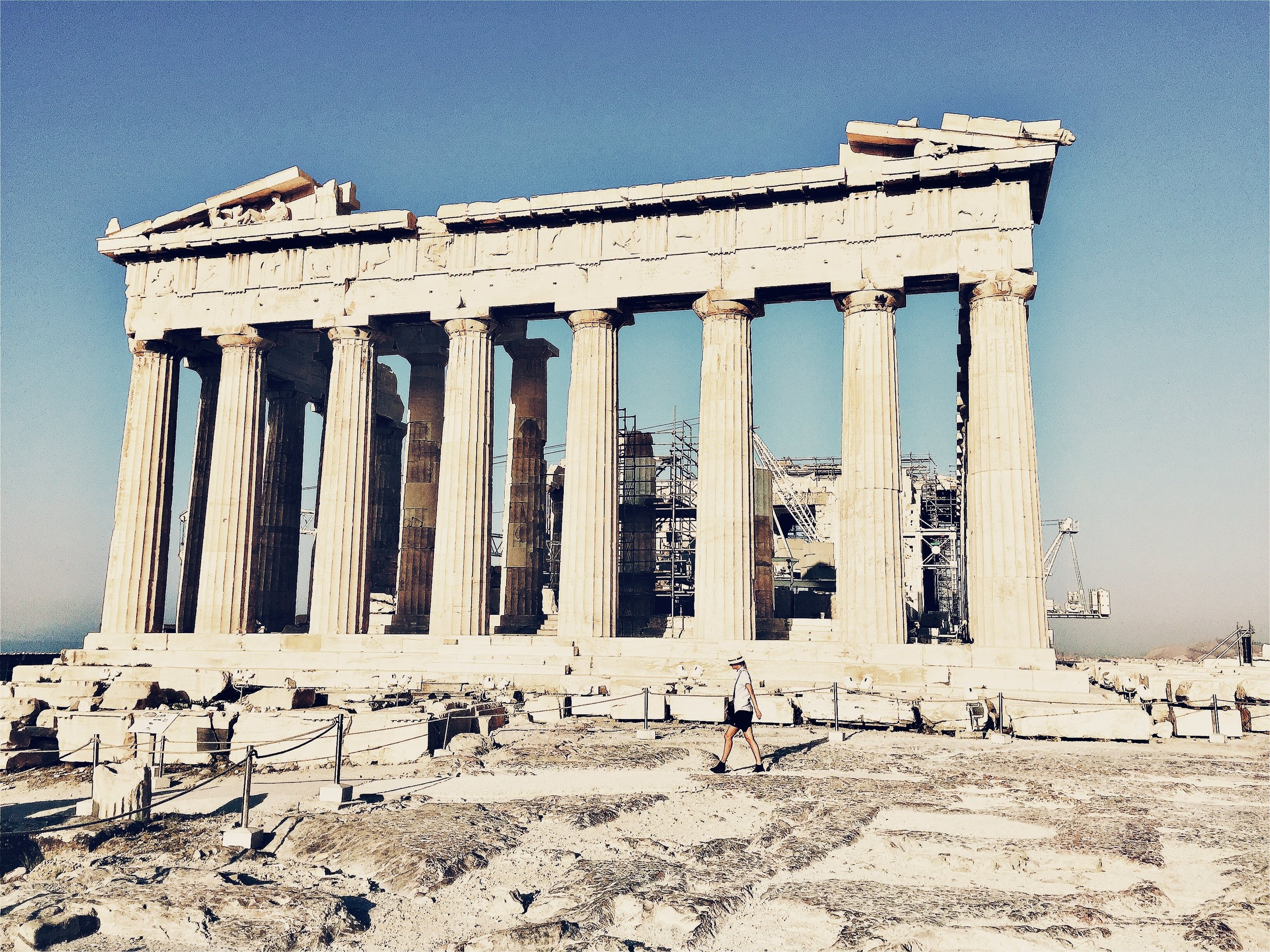 Room With A View / PELEPONNESE — HYDRA — ATHENS