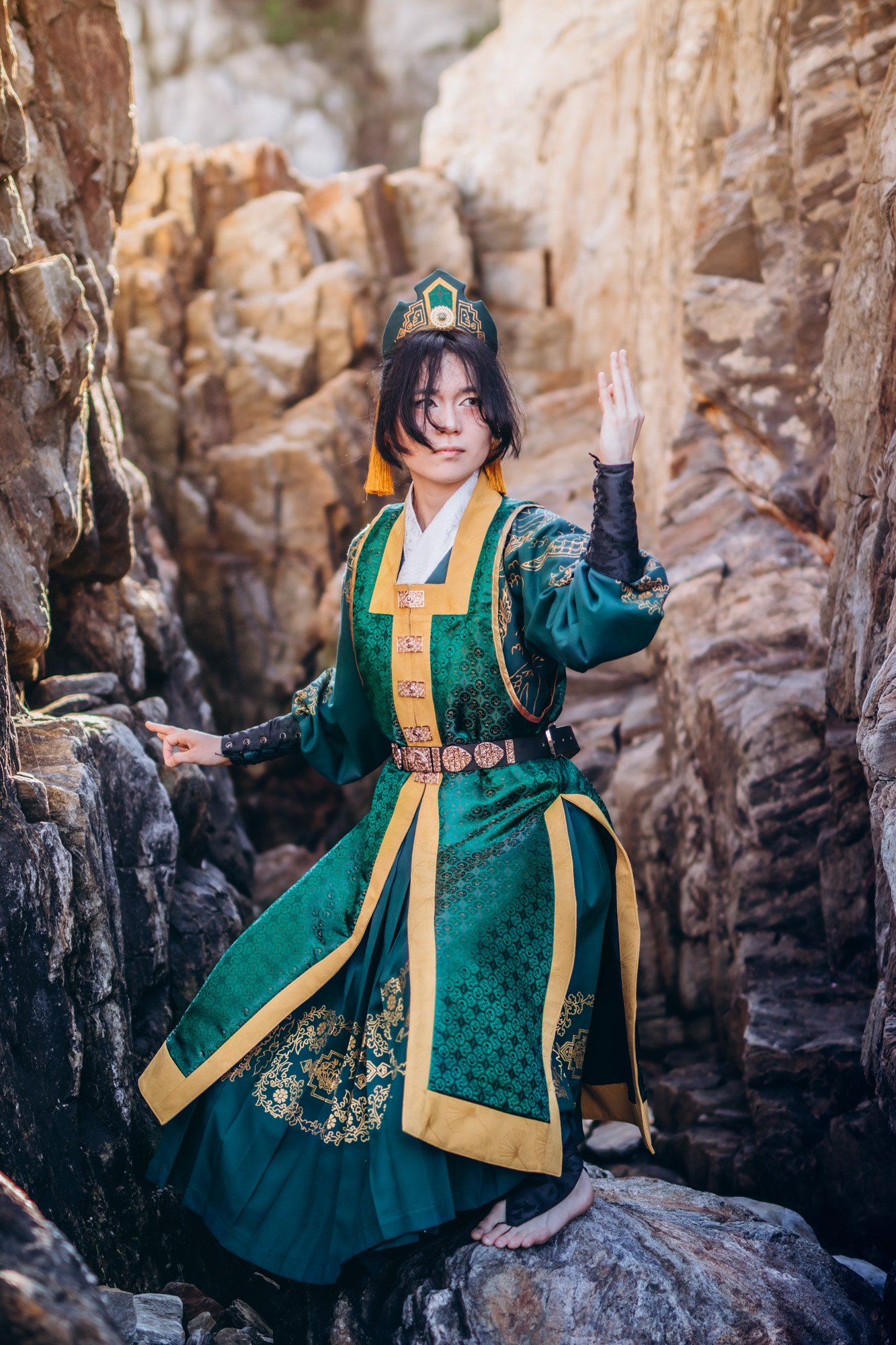 Cosplayer is Ilia.li.cos