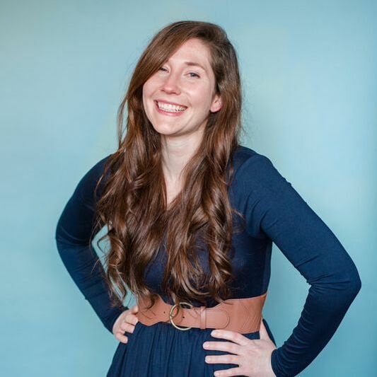 Emily website headshot - Emily Scott.jpg