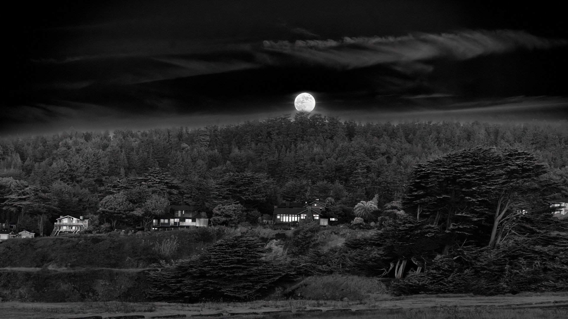 Moonrise-Over-Mendocino-Dark-Crop_2001-1.jpg