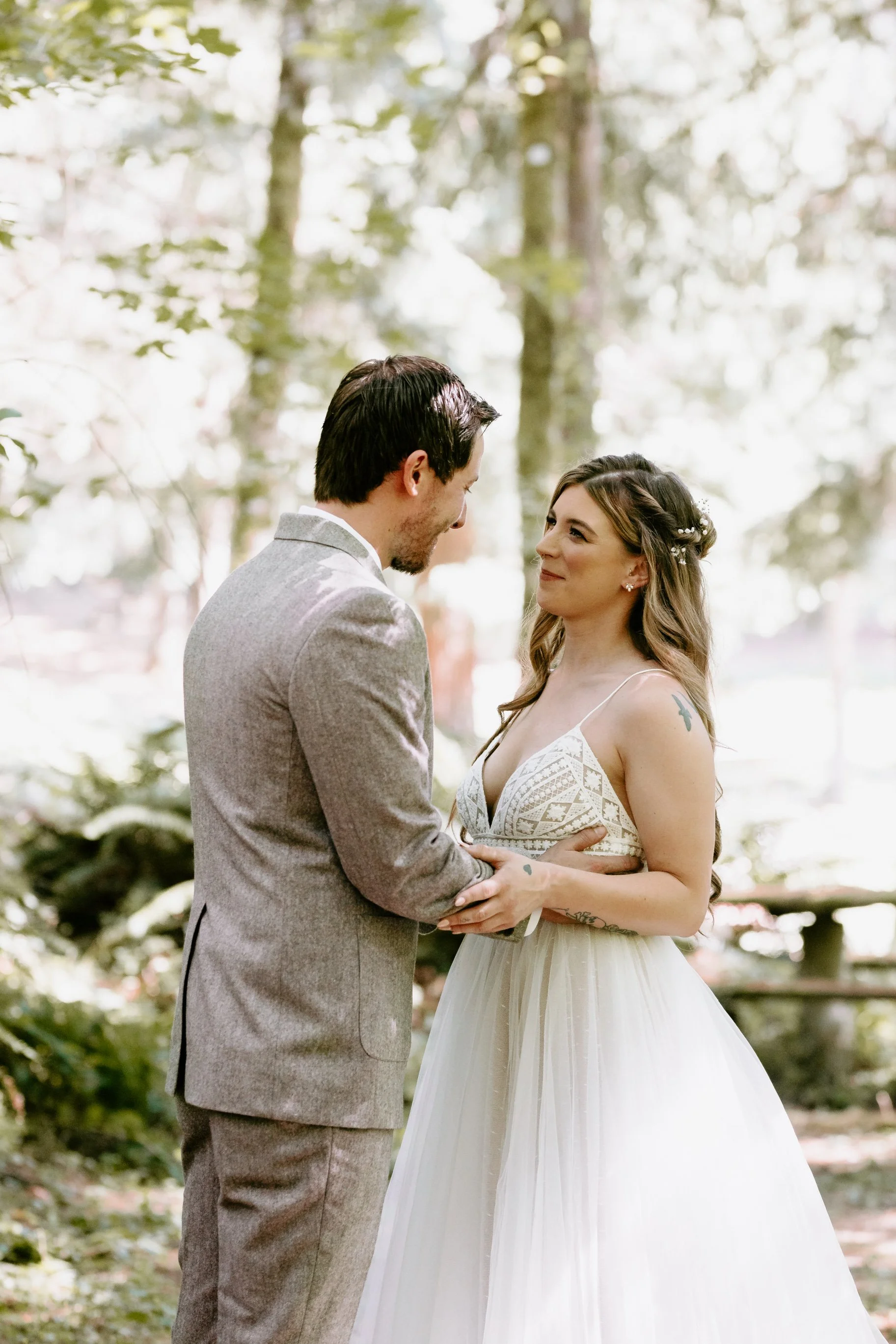 Lauren+Joseph 04 First Look Cat Dossett I Take Photos-10.jpg