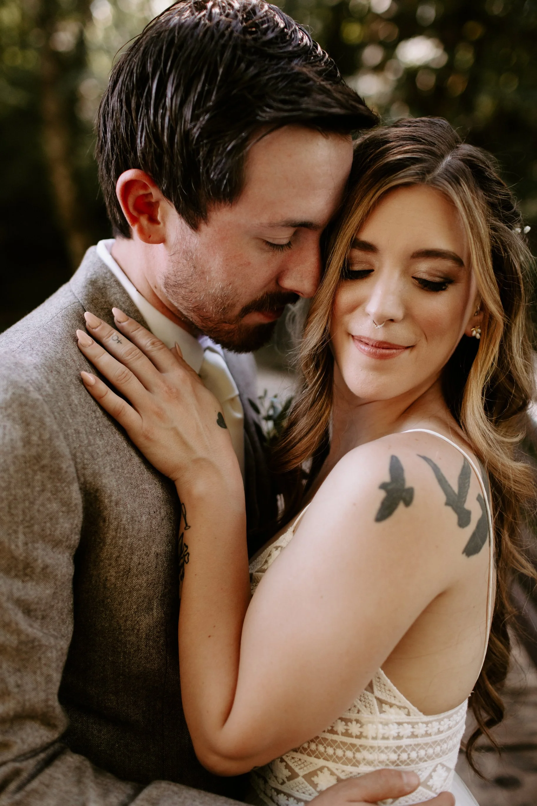 Lauren+Joseph 05 Bride+Groom Cat Dossett I Take Photos-18.jpg