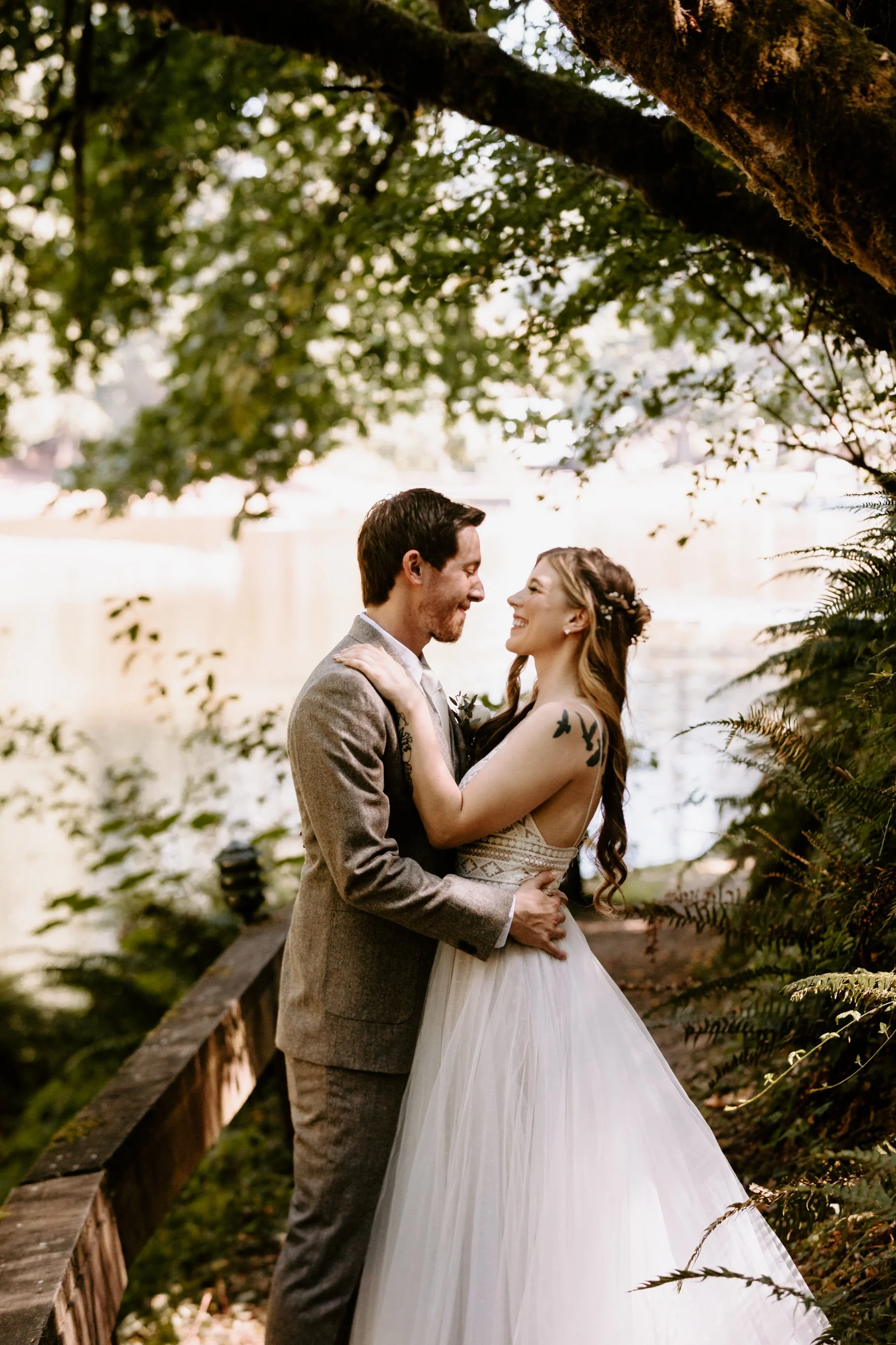 Lauren+Joseph 05 Bride+Groom Cat Dossett I Take Photos-43.jpg