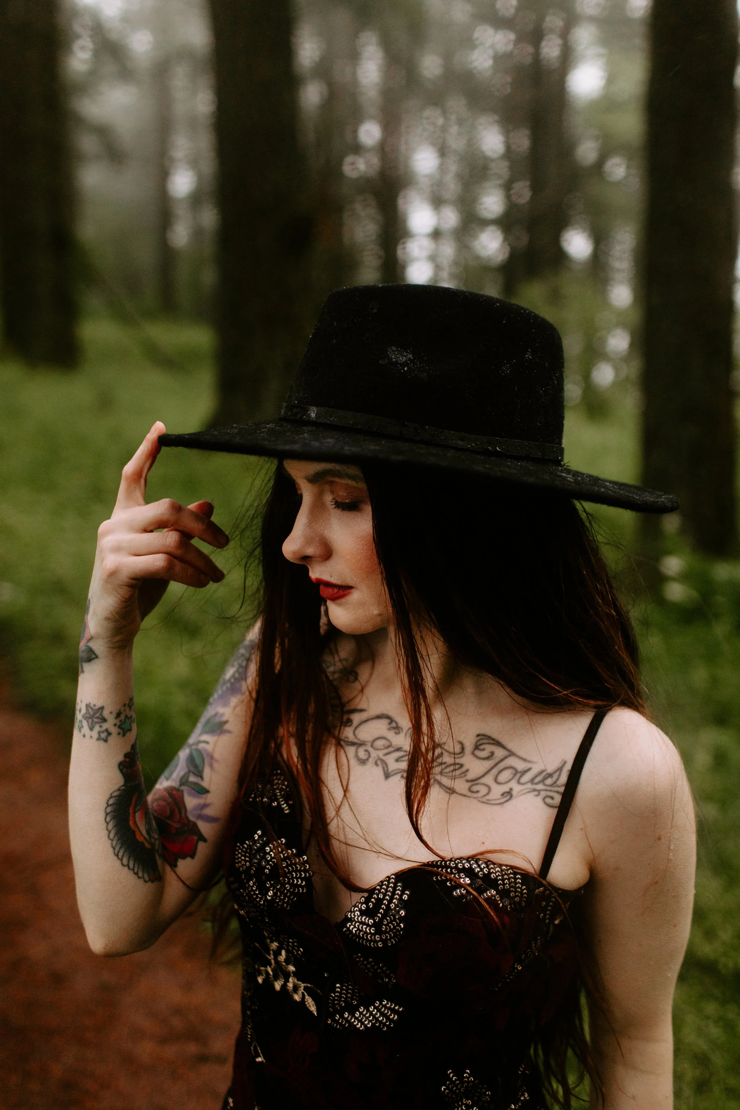 Gothic Woods Elle Cat Dossett I Take Photos-178.jpg