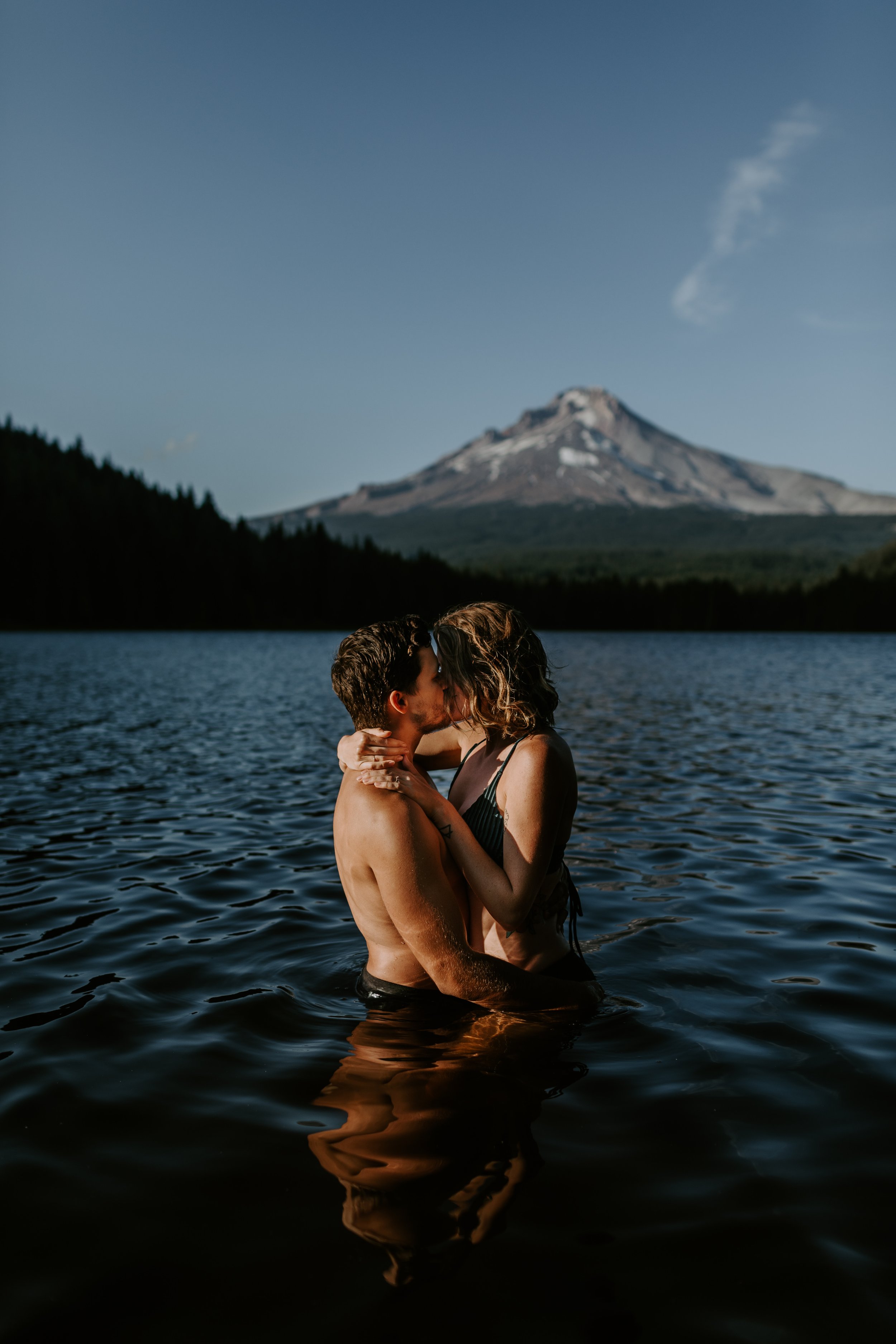 Church-Trillium Lake Cat Dossett I Take Photos-24.jpg