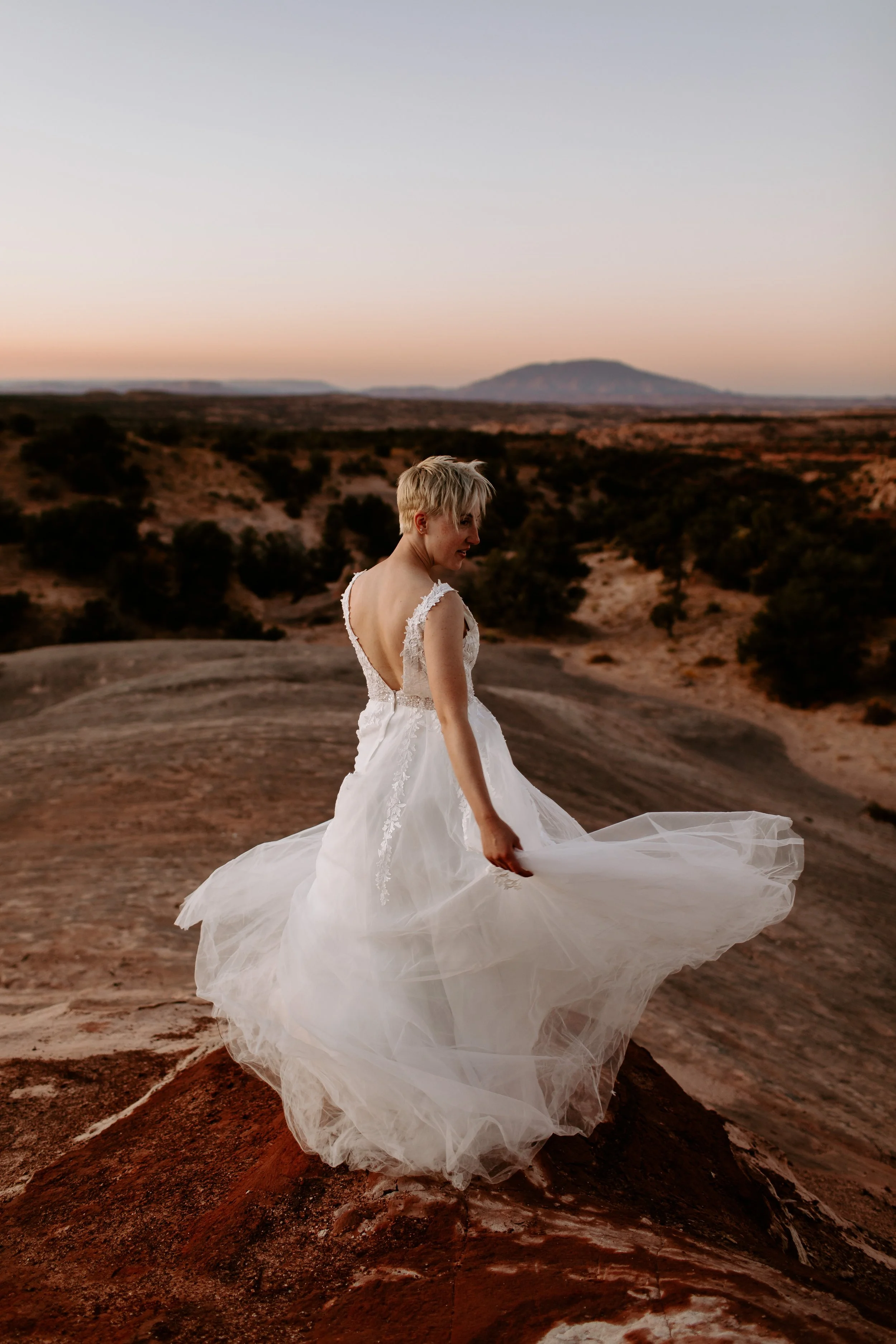 Sunset Bridals Cat Dossett I Take Photos-23.jpg