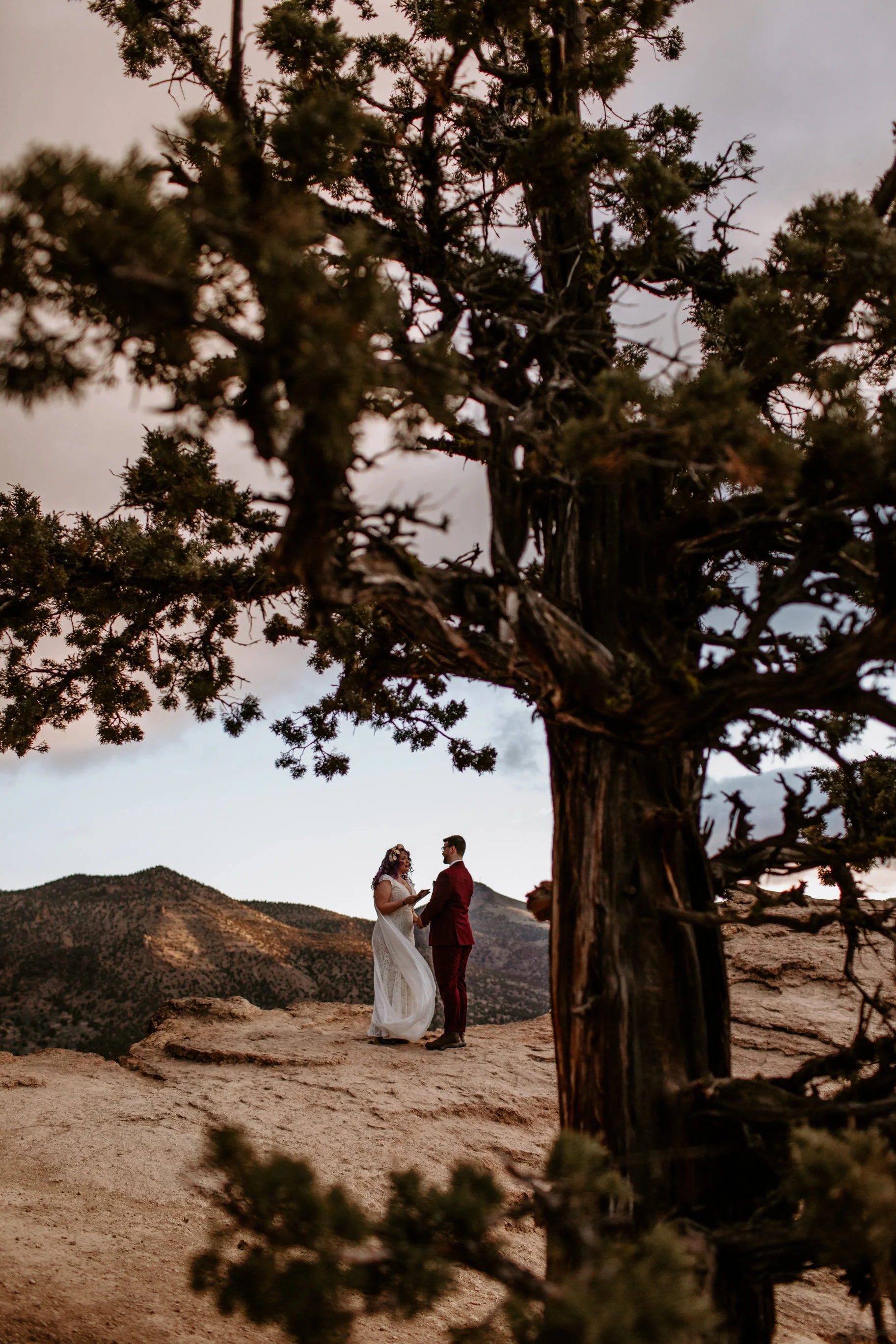 Mckenna+Aaron Smith Rock Elopement Cat Dossett I Take Photos-109.jpg