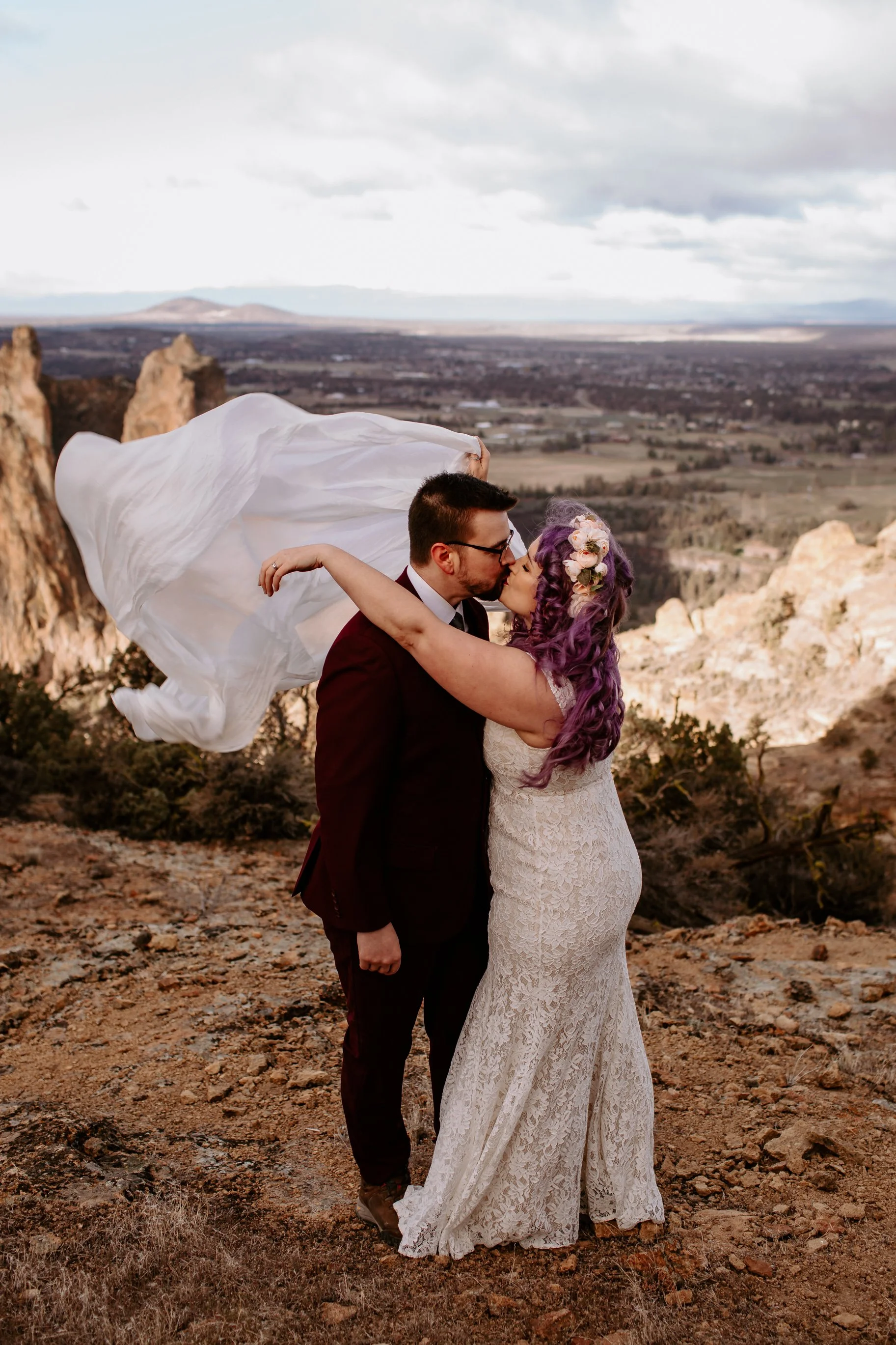 Mckenna+Aaron Smith Rock Elopement Cat Dossett I Take Photos-341.jpg