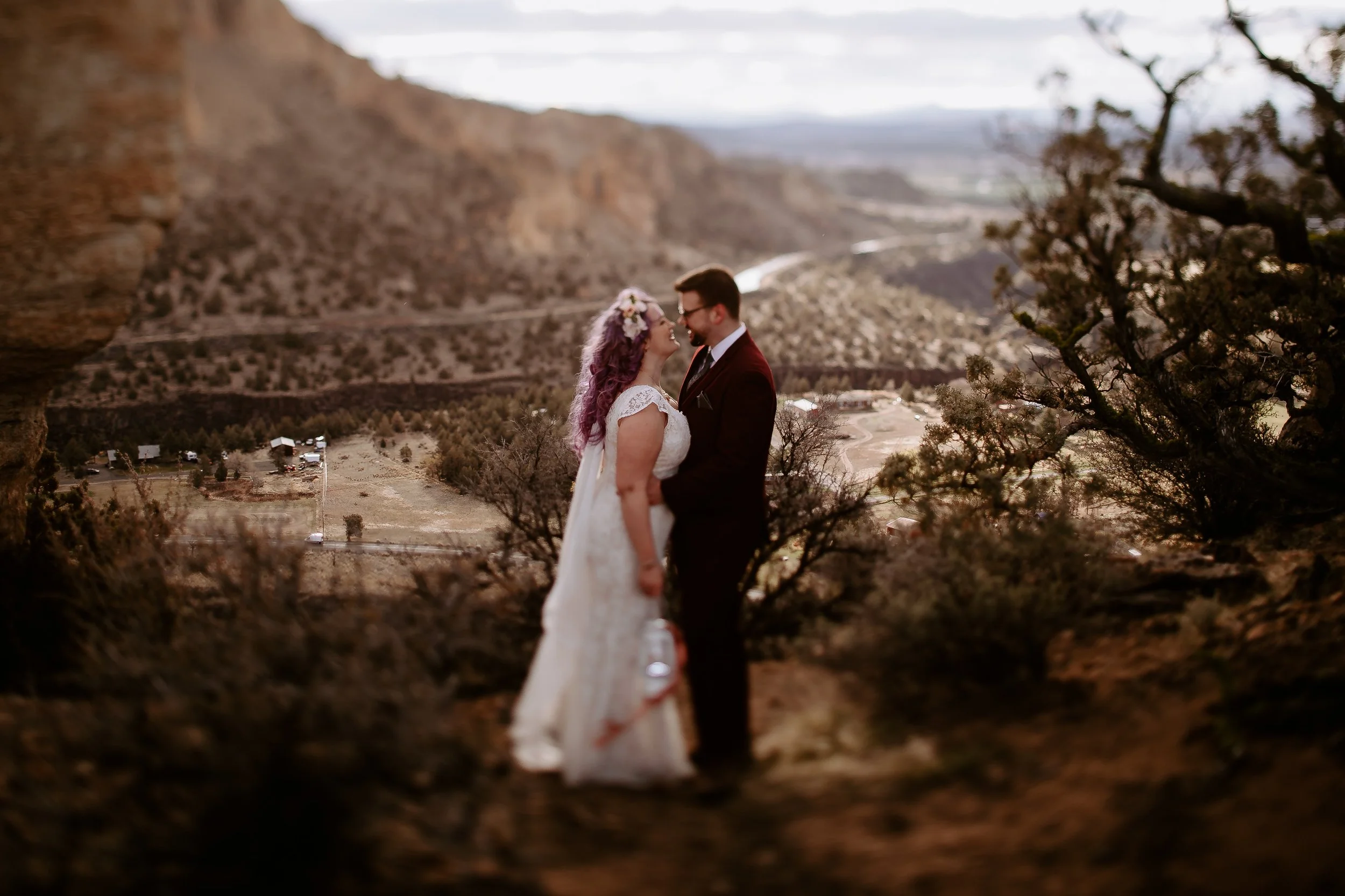 Mckenna+Aaron Smith Rock Elopement Cat Dossett I Take Photos-365.jpg