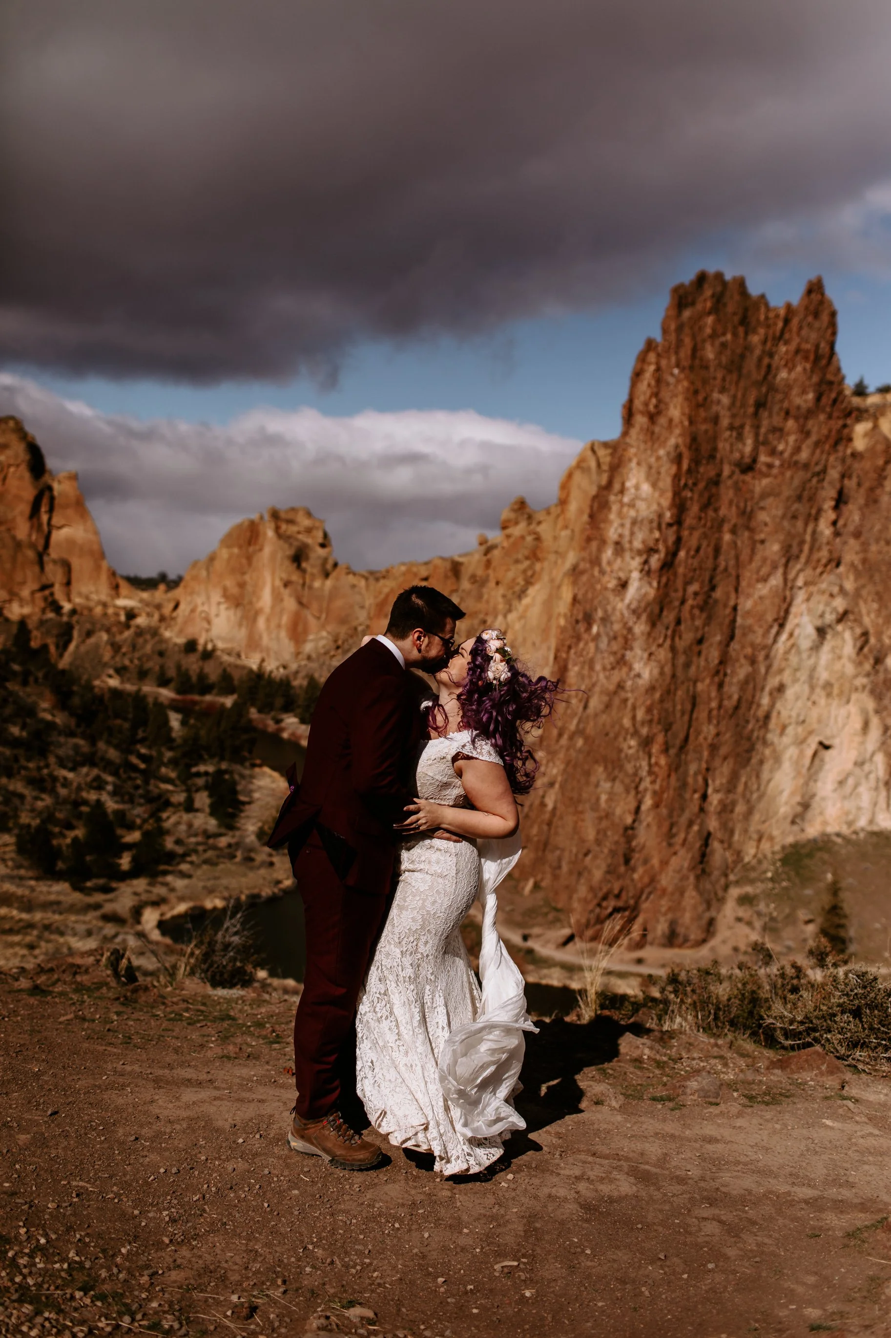 Mckenna+Aaron Smith Rock Elopement Cat Dossett I Take Photos-533.jpg