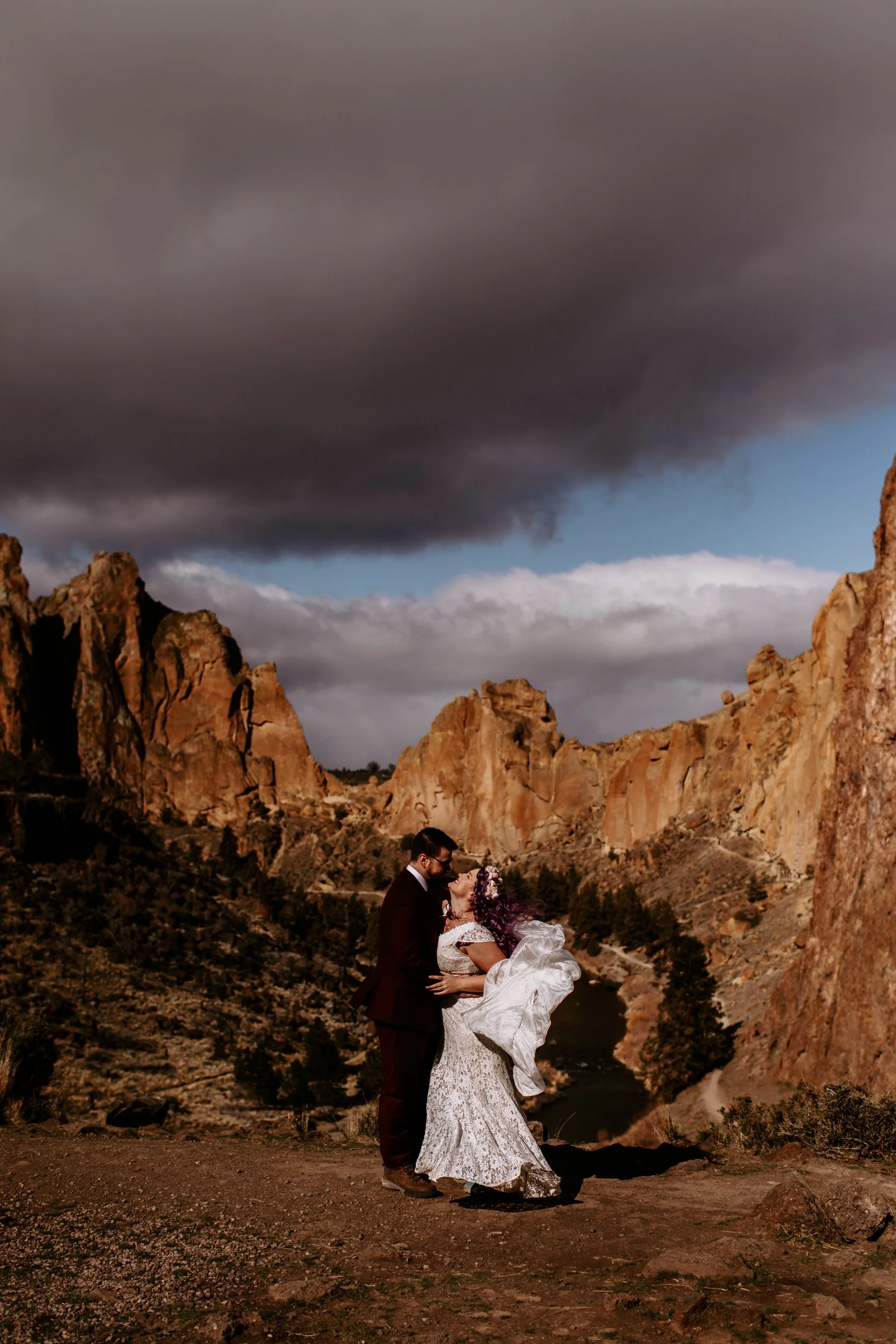 Mckenna+Aaron Smith Rock Elopement Cat Dossett I Take Photos-537.jpg