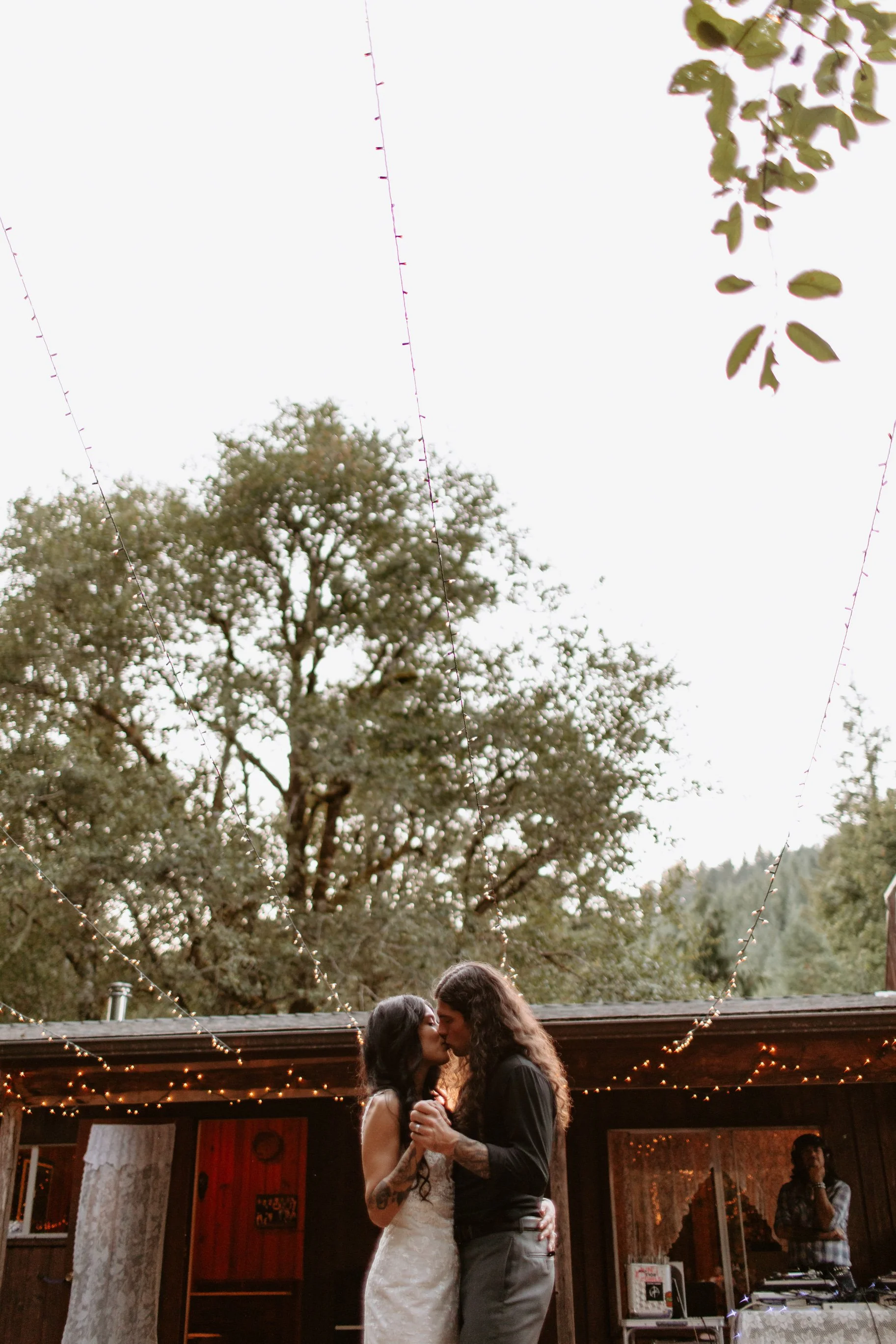 Sarah+Tim 14 First Dance Cat Dossett I Take Photos-25.jpg