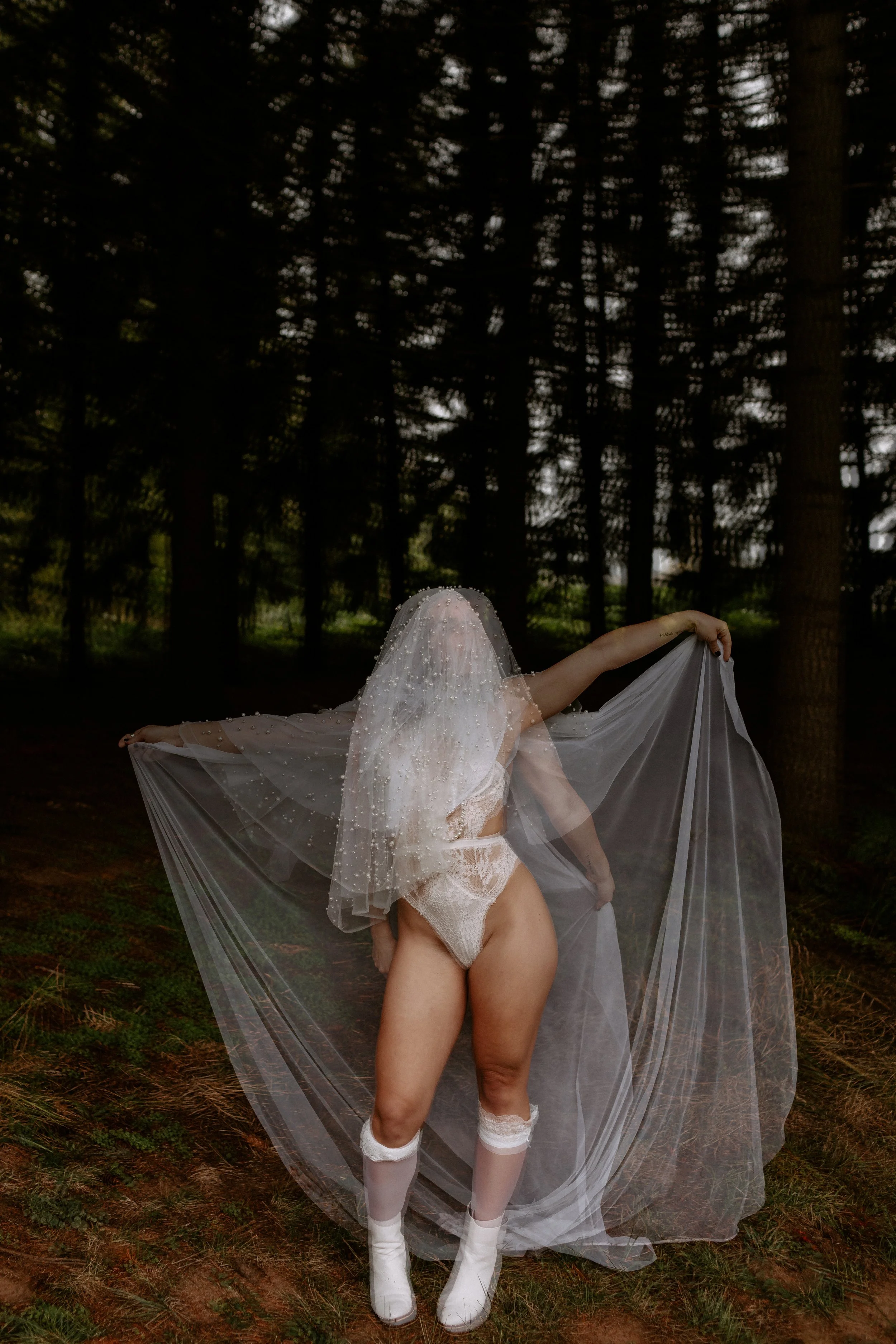 Widow Ghost Cat Dossett I Take Photos-26.jpg