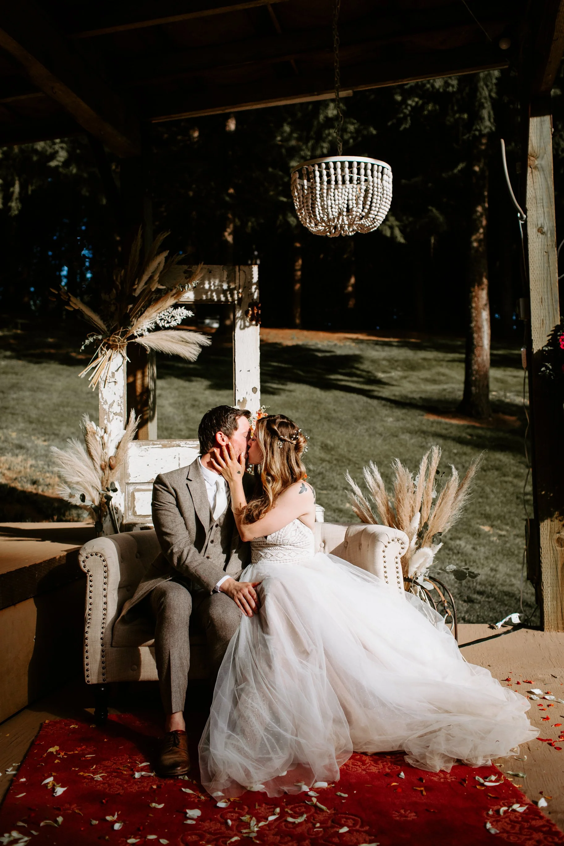 Lauren+Joseph 09 Mr+Mrs Cat Dossett I Take Photos-14.jpg