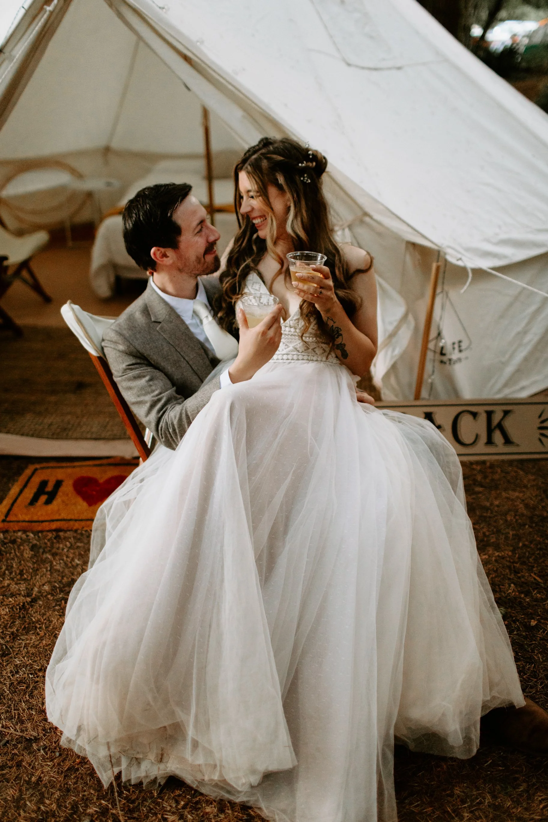 Lauren+Joseph 09 Mr+Mrs Cat Dossett I Take Photos-49.jpg
