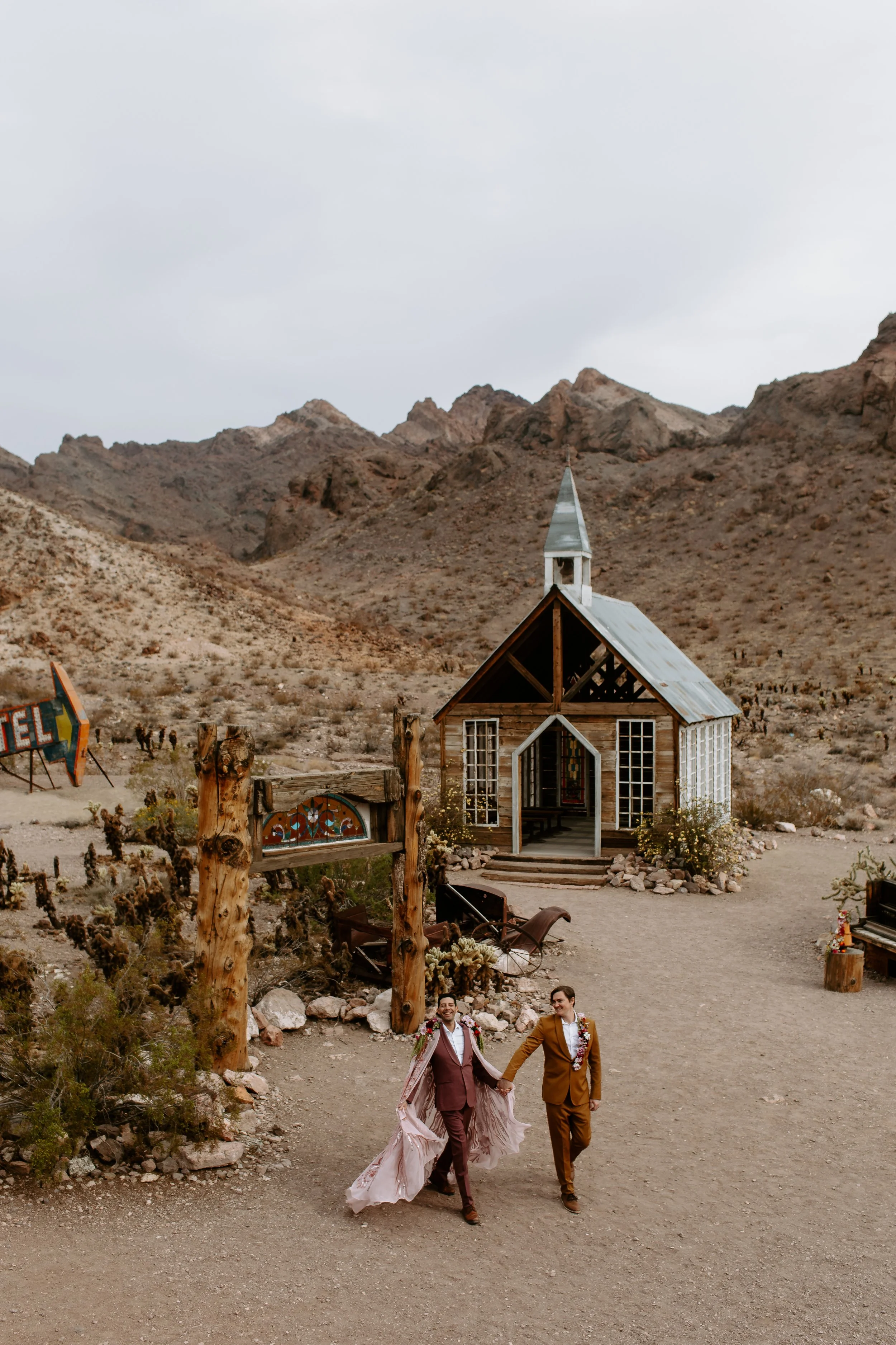 Ghost Town Sunrise Elopement // Capture Workshop // Las Vegas