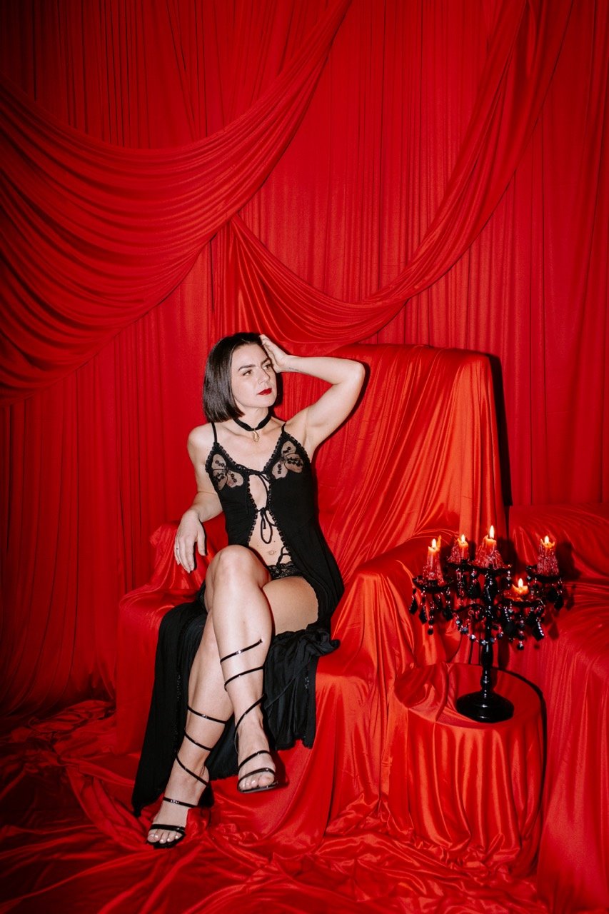 Cupid's Victim Coco Cat Dossett I Take Photos-3 Large.jpeg