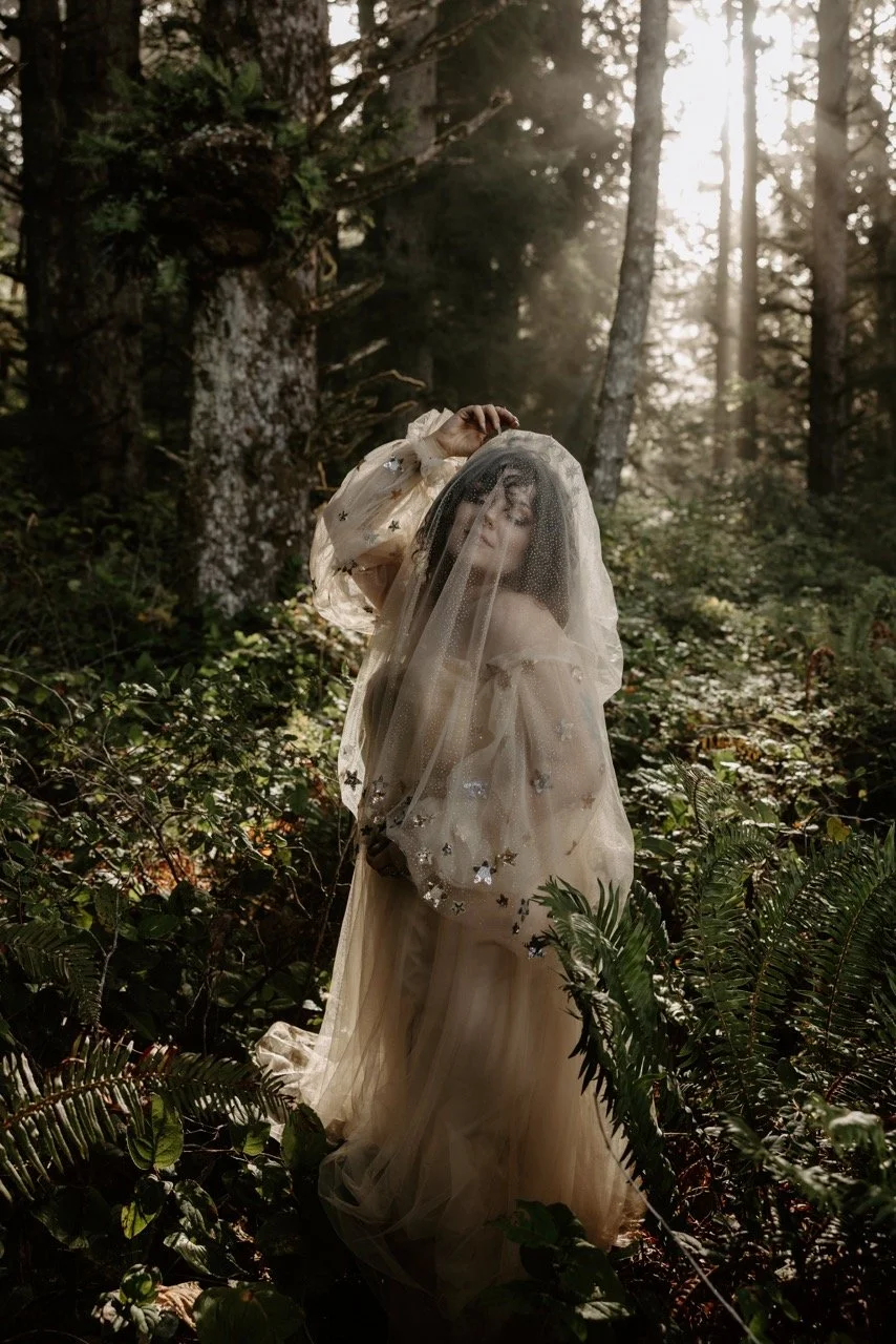 Alex Anni-11 Large.jpeg