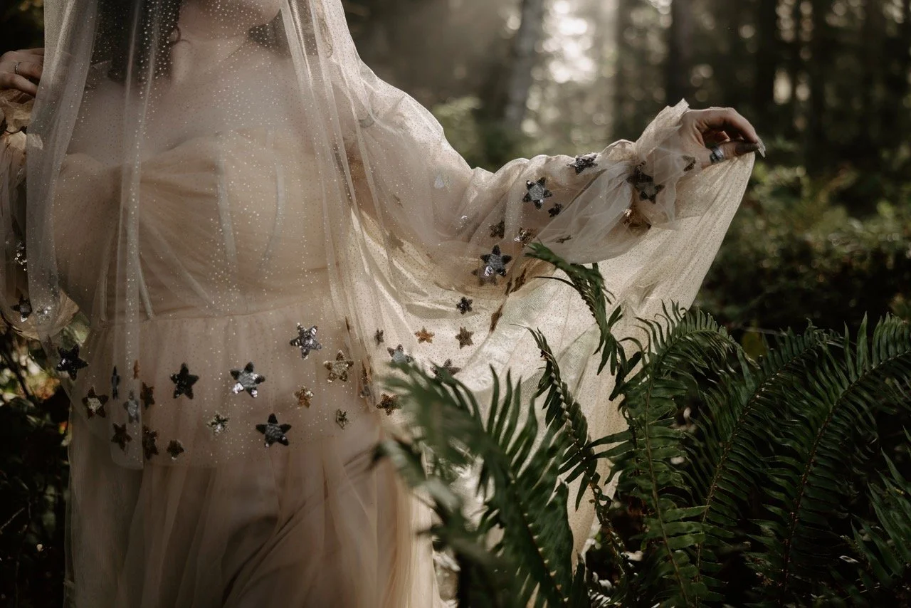 Alex Anni-12 Large.jpeg