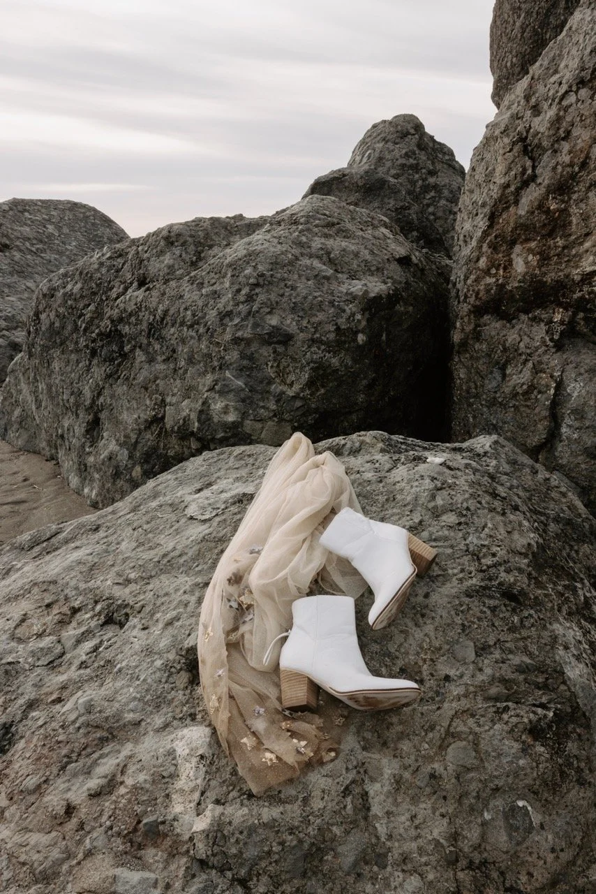 Alex Anni-28 Large.jpeg