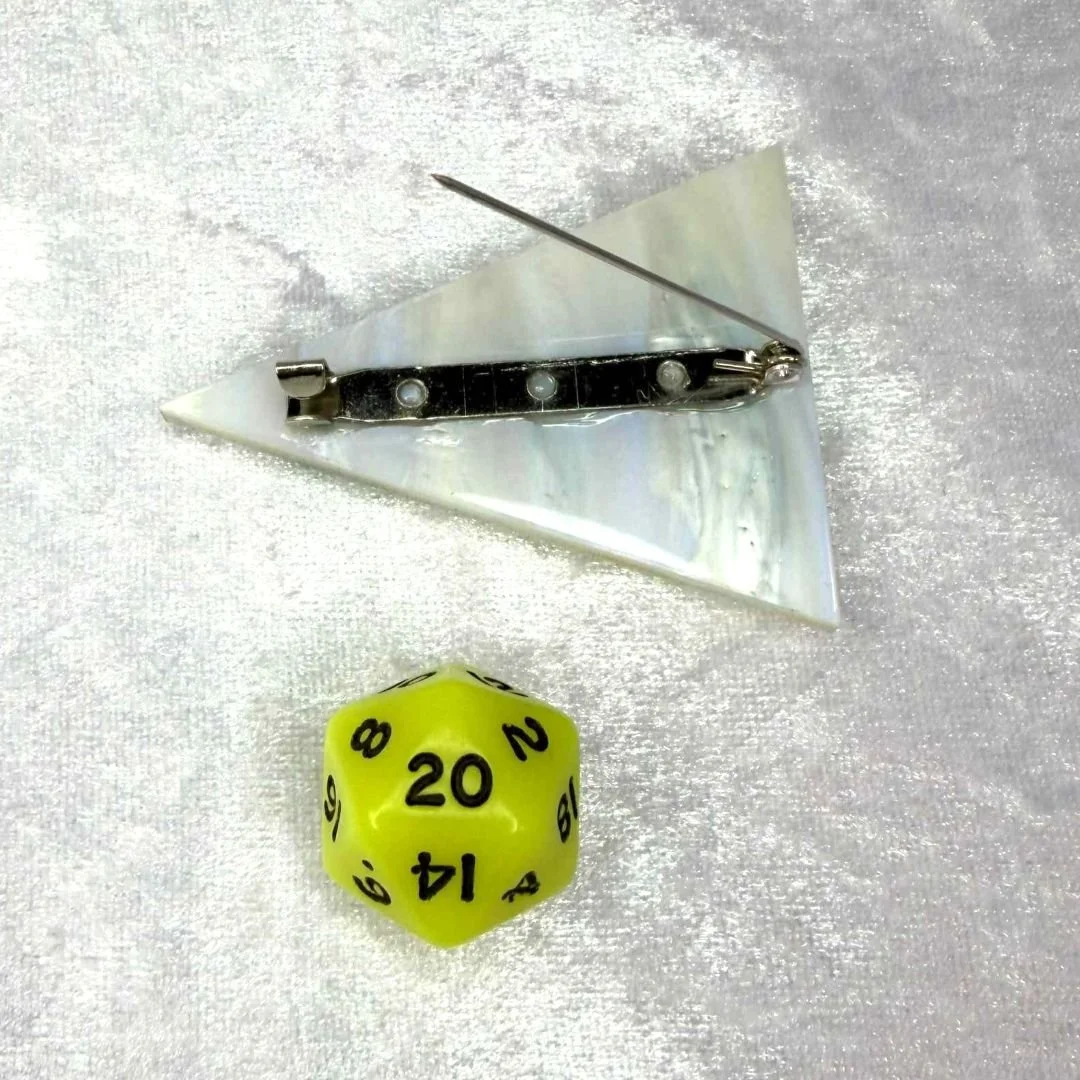 Xmas 25 Christmas Tree Brooch White 4.jpg