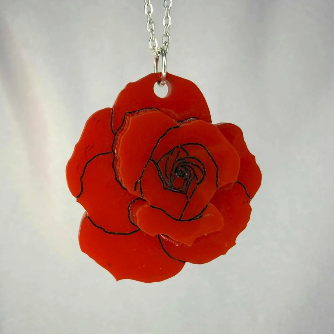Garden Delights Roses Are Red Pendant