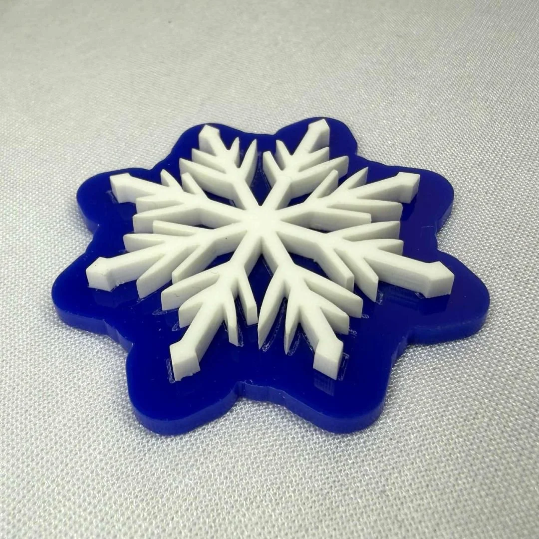 Xmas 25 Snowflake Blue Brooch 2.jpg