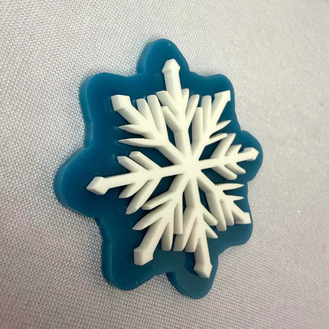 Xmas 25 Snowflake Turquoise Brooch 2.jpg