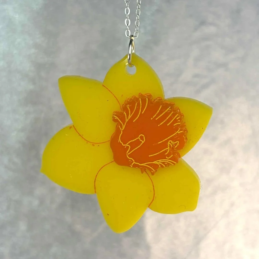 GD Dancing Daffodil Pendant 5.jpg
