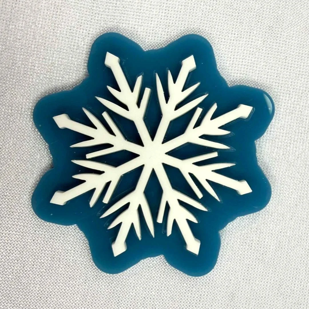 Xmas 25 Snowflake Turquoise Brooch 5.jpg