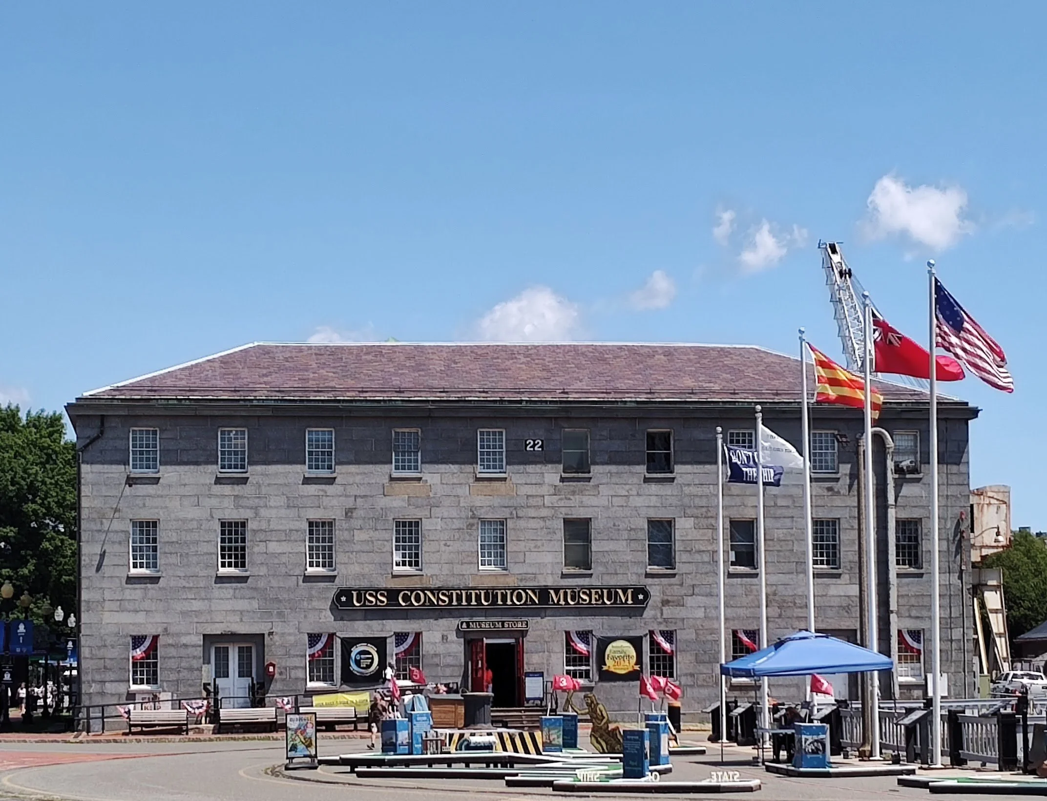 USS-Constitution-Museum.jpg