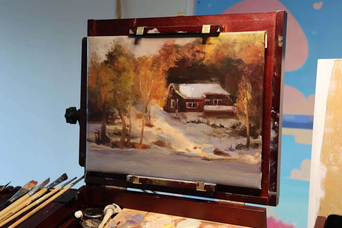 Such a fun day plein air painting with my sister @ailish.octigan in Kyvannet, Trondheim🎨&hellip;well, fun to look back on, less fun when we were freezing our fingertips off😭Pretty much as soon as we had set up the light started fading so it had to 