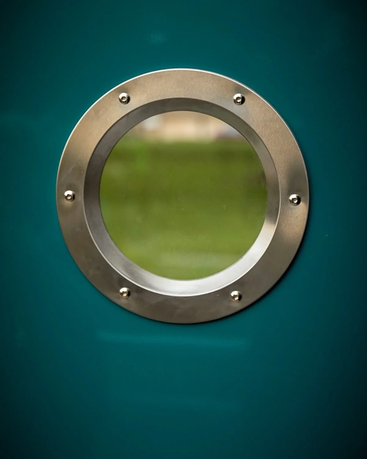 Knock knock. Who&rsquo;s there?

We hear you and we will be posting interior photos soon! In the meantime, for showings of the #FrayserBauhaus, please contact @modernmemphishomes! 

📸 by @memphis_heritage