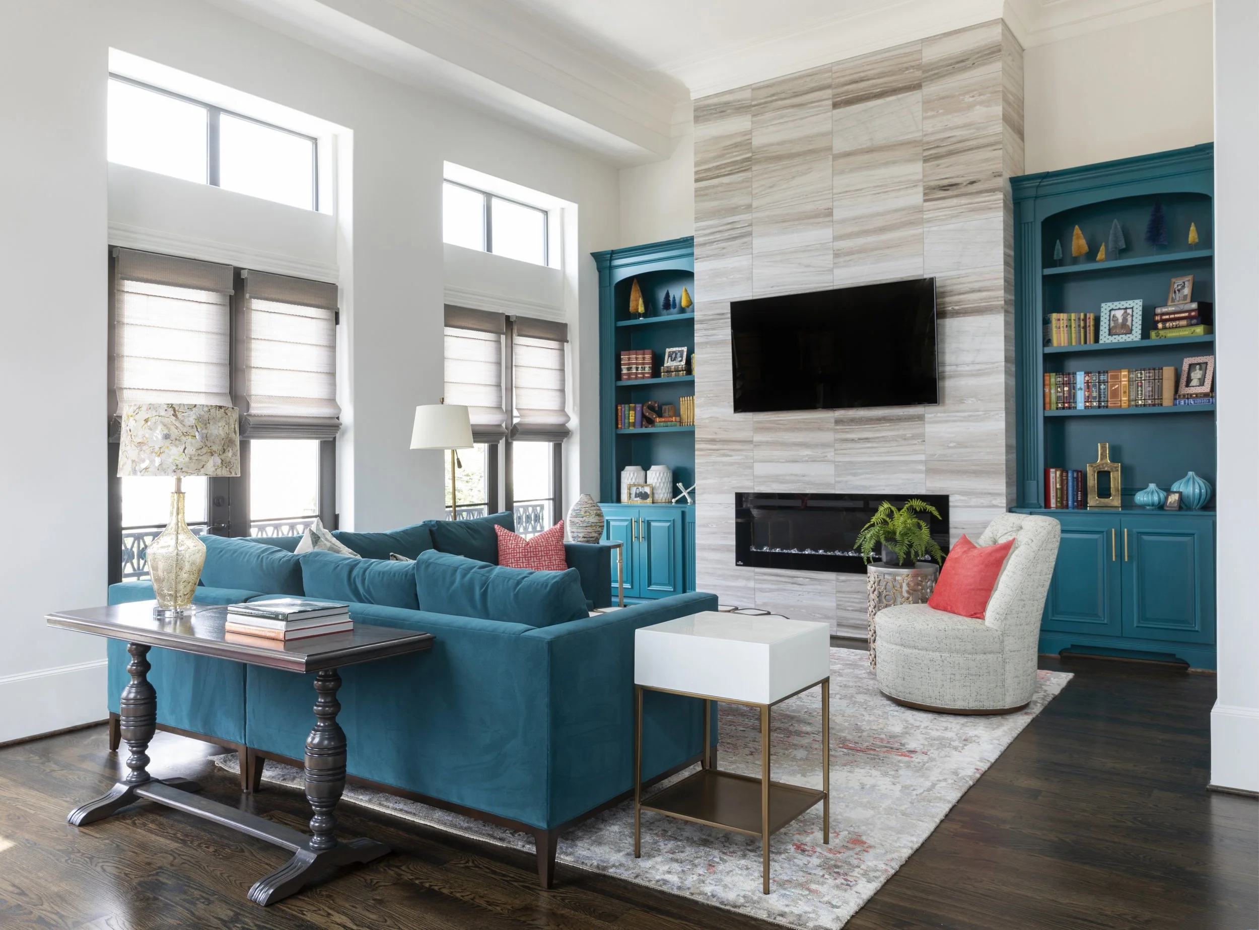   03/12/2026  
 7 Ways Paint Can Transform Your Space 
 Paint is one of the most powerful, accessible, and emotionally impactful tools in interior design. It can expand a room, warm it up, calm it down, highlight architectural details, and completely