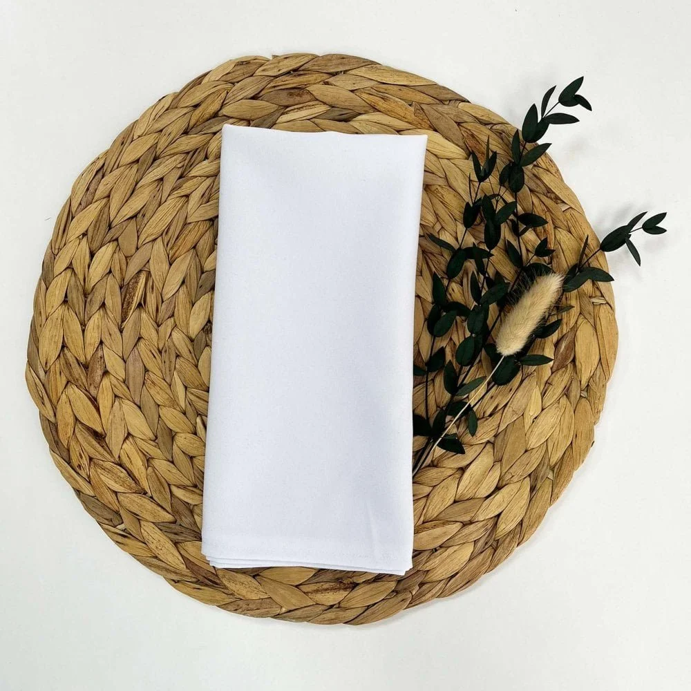 white-polyester-napkin-place-setting.jpg