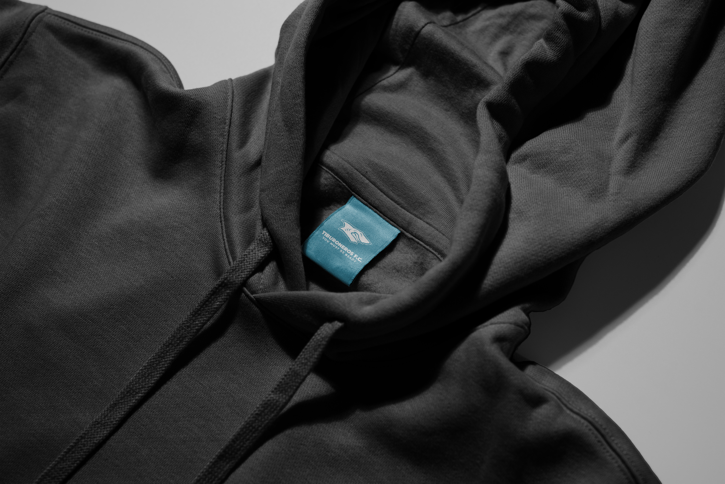 FREE-Hoodie-Label-Mockup_By-Mocku.png