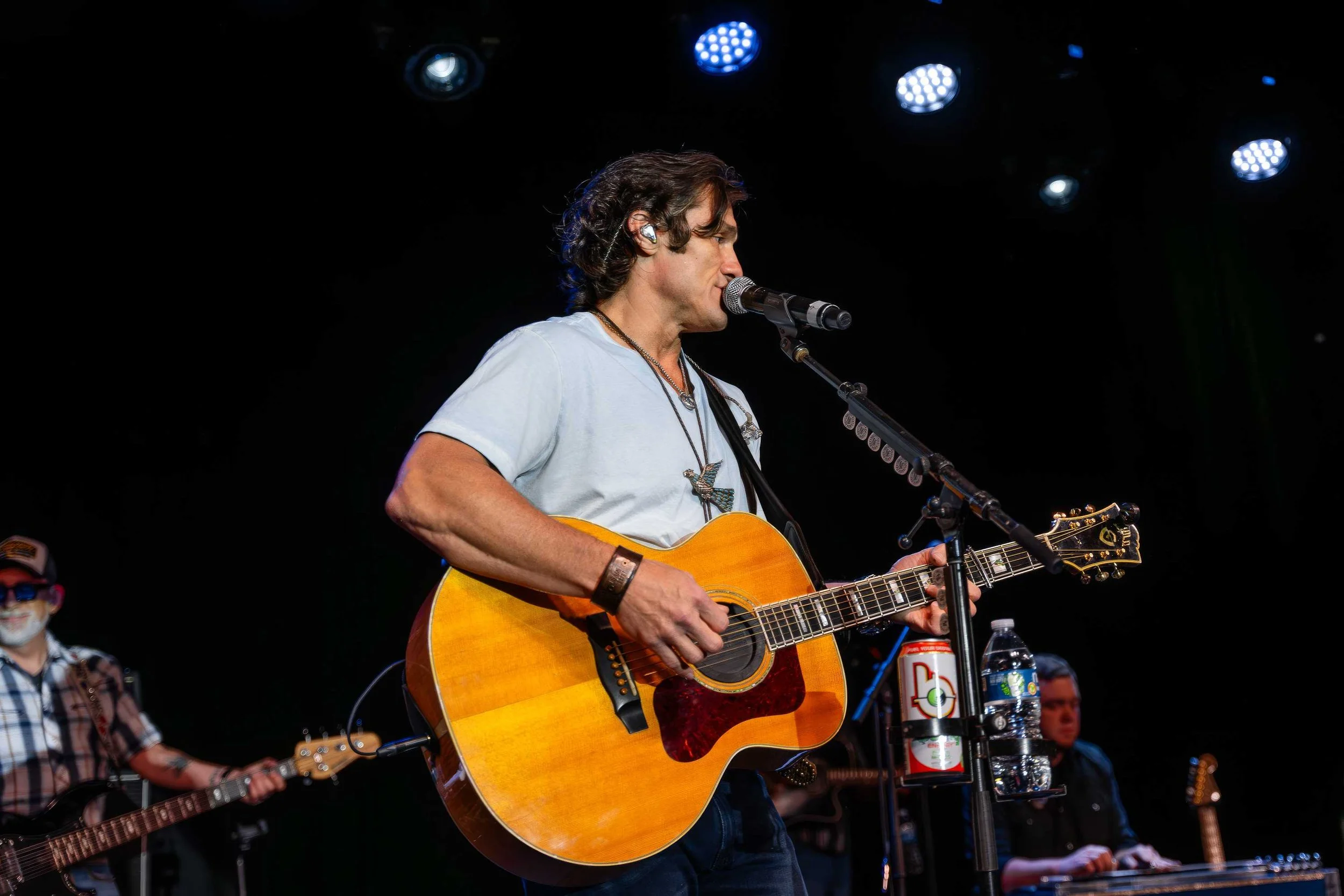 JoeNichols-TulalipResort-PWWMusicPhoto-2.jpeg