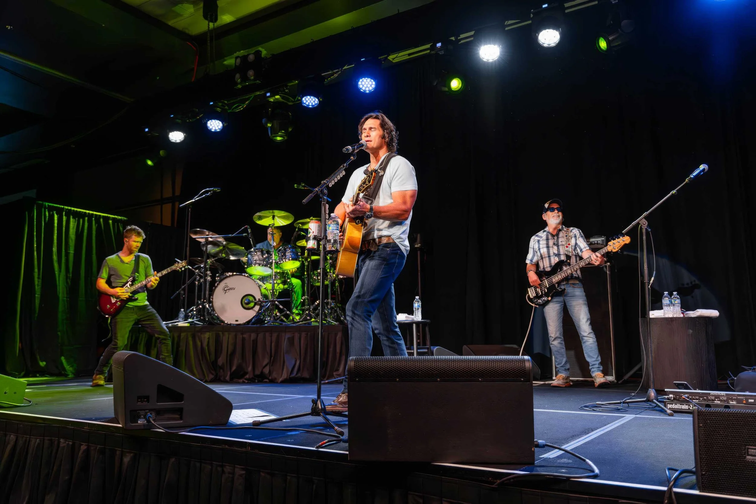 JoeNichols-TulalipResort-PWWMusicPhoto-5.jpeg