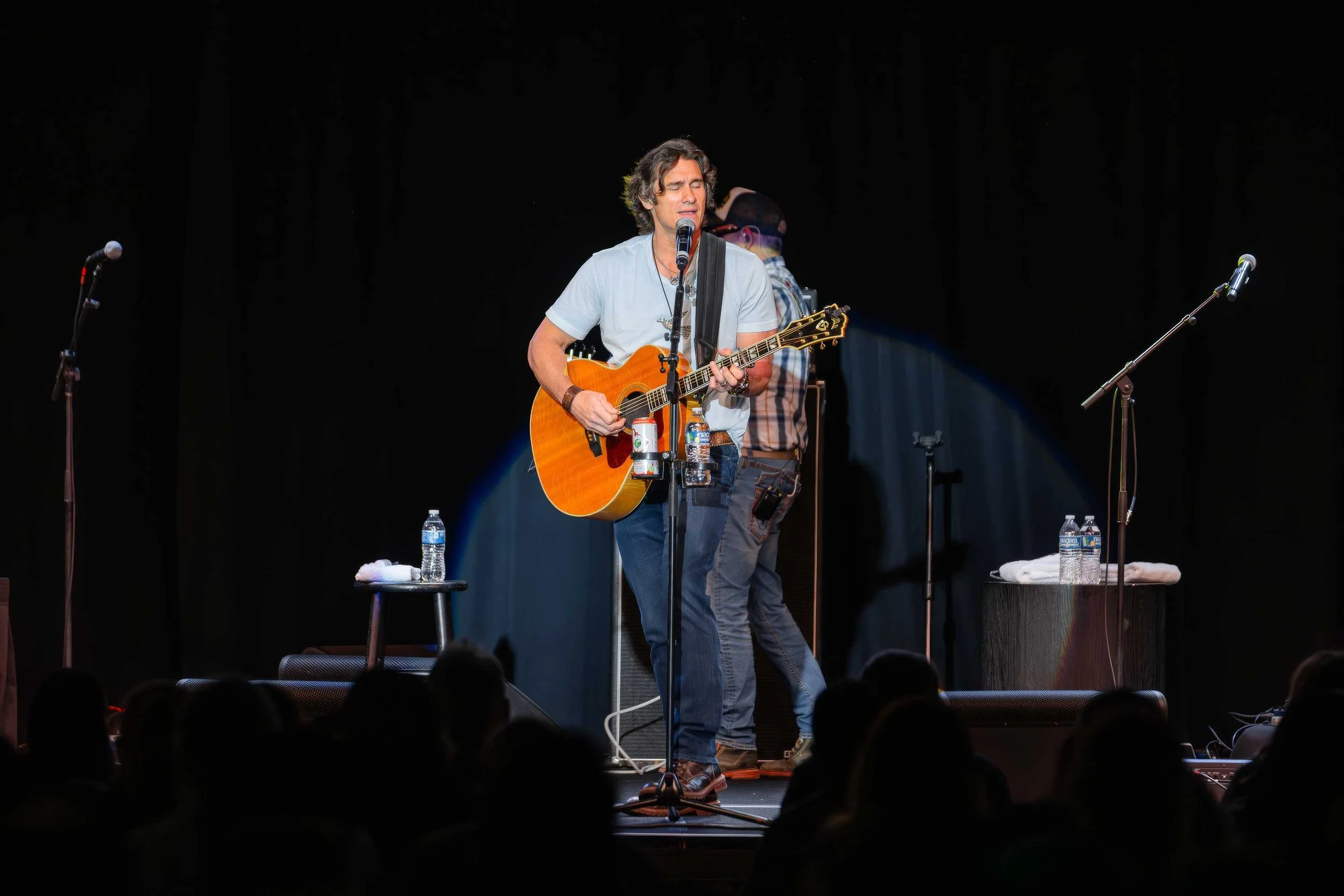 JoeNichols-TulalipResort-PWWMusicPhoto-27.jpeg