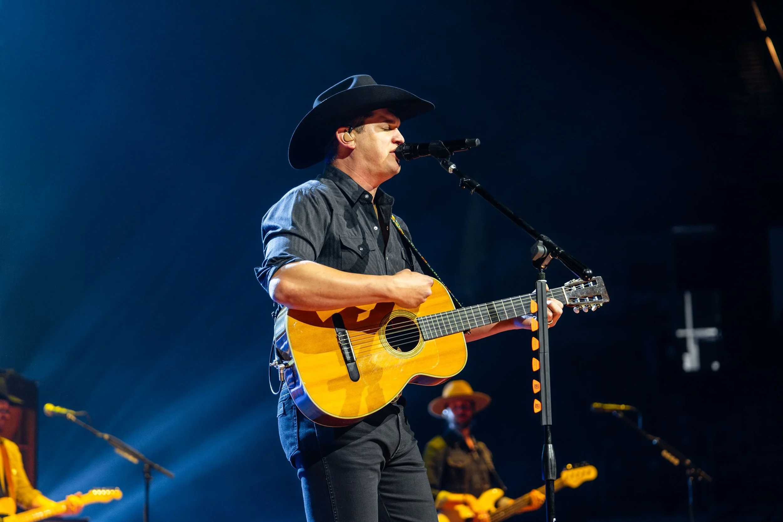 JonPardi+AOTWArena+PNWMusicPhoto-33.jpg