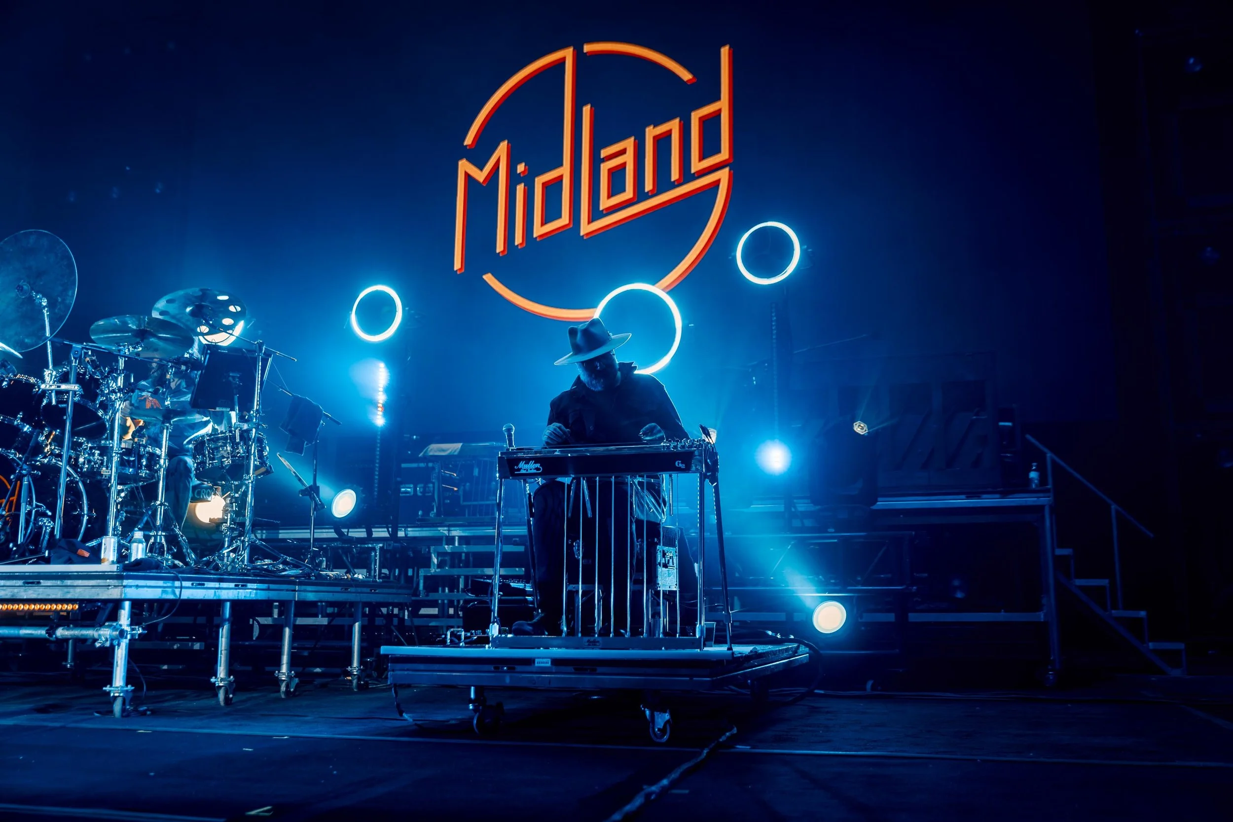 Midland+AOTWArena+PNWMusicPhoto-4.jpg