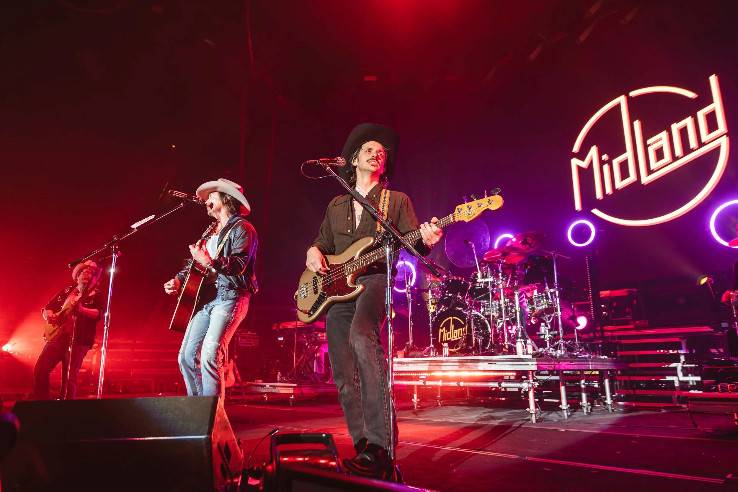 Midland+AOTWArena+PNWMusicPhoto-18.jpg