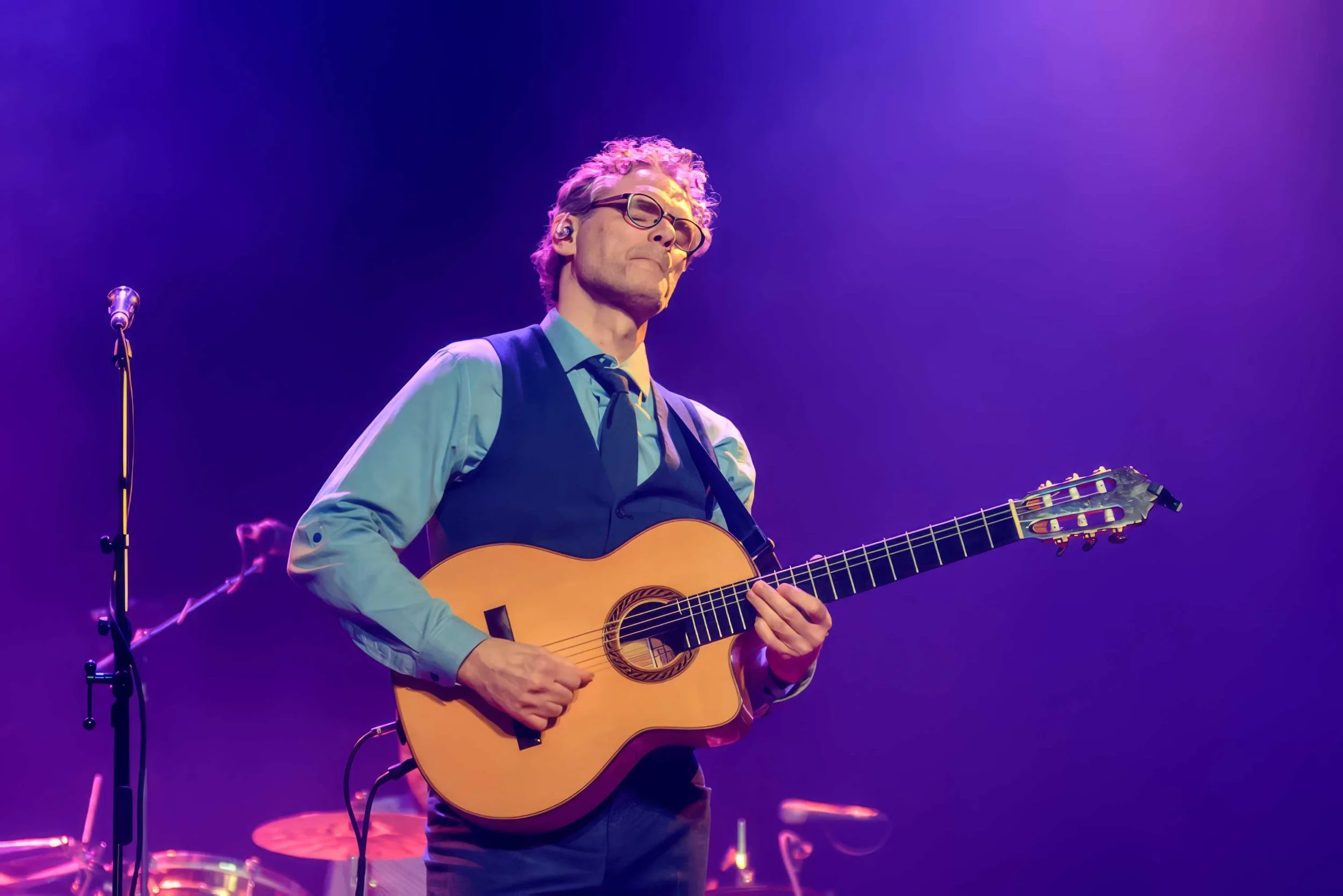 Jesse Cooks Performs at the Neptune Theater