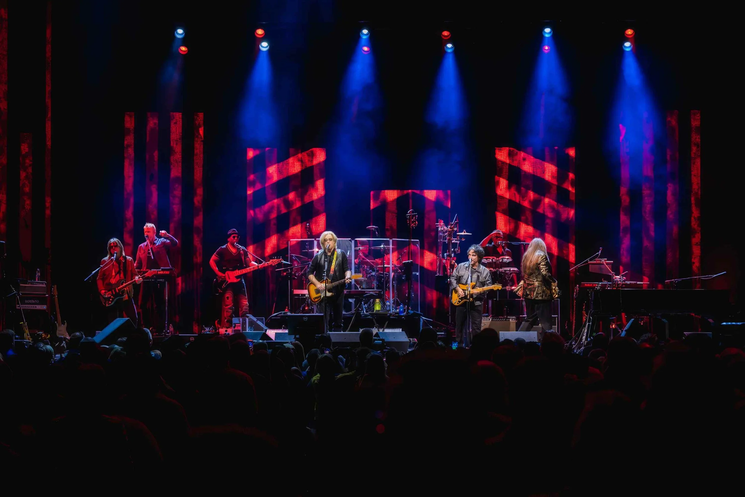 Hall & Oats at Climate Pledge Arena - Seattle WA