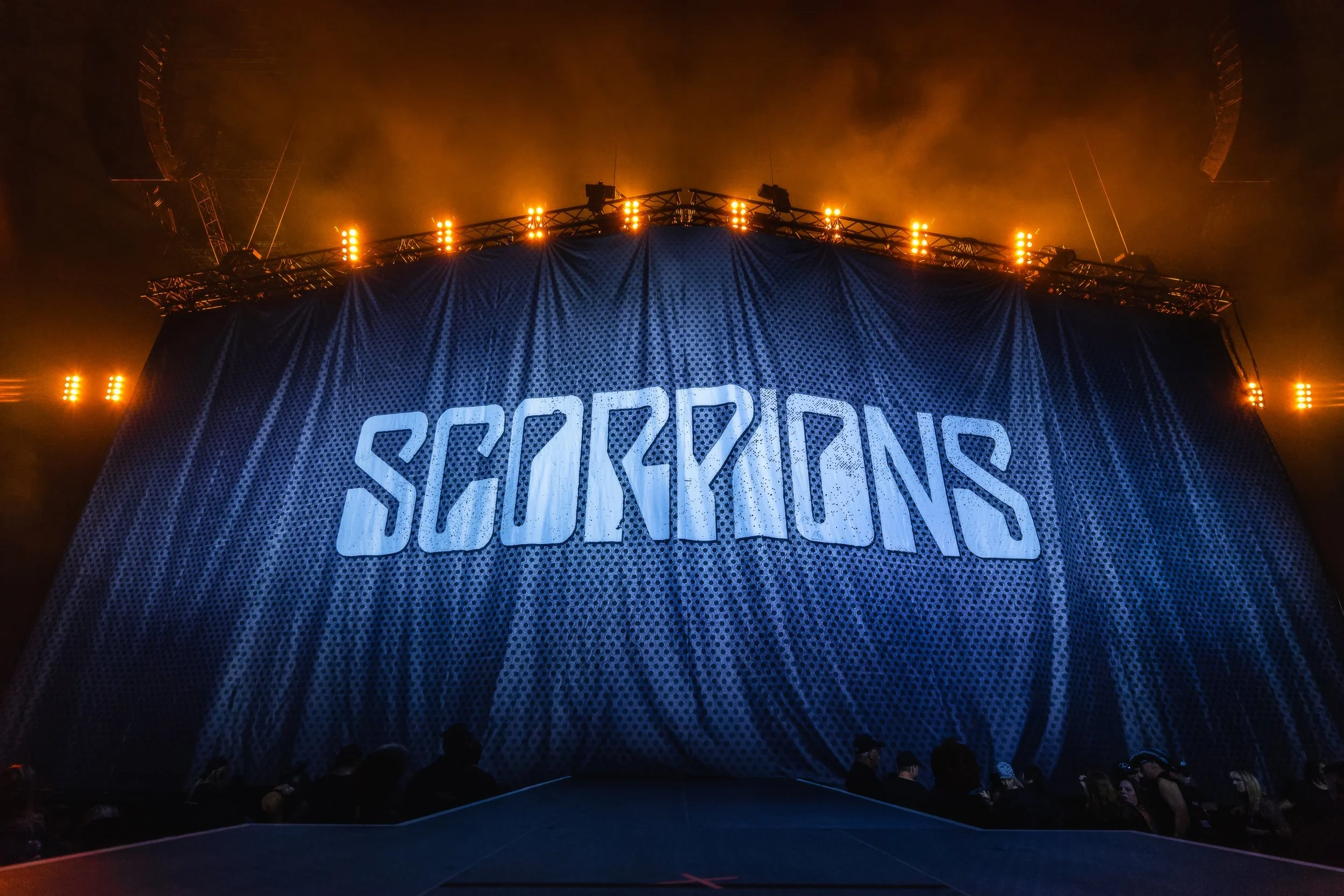 Scorpions Blow the Roof Off of the Tacoma Dome